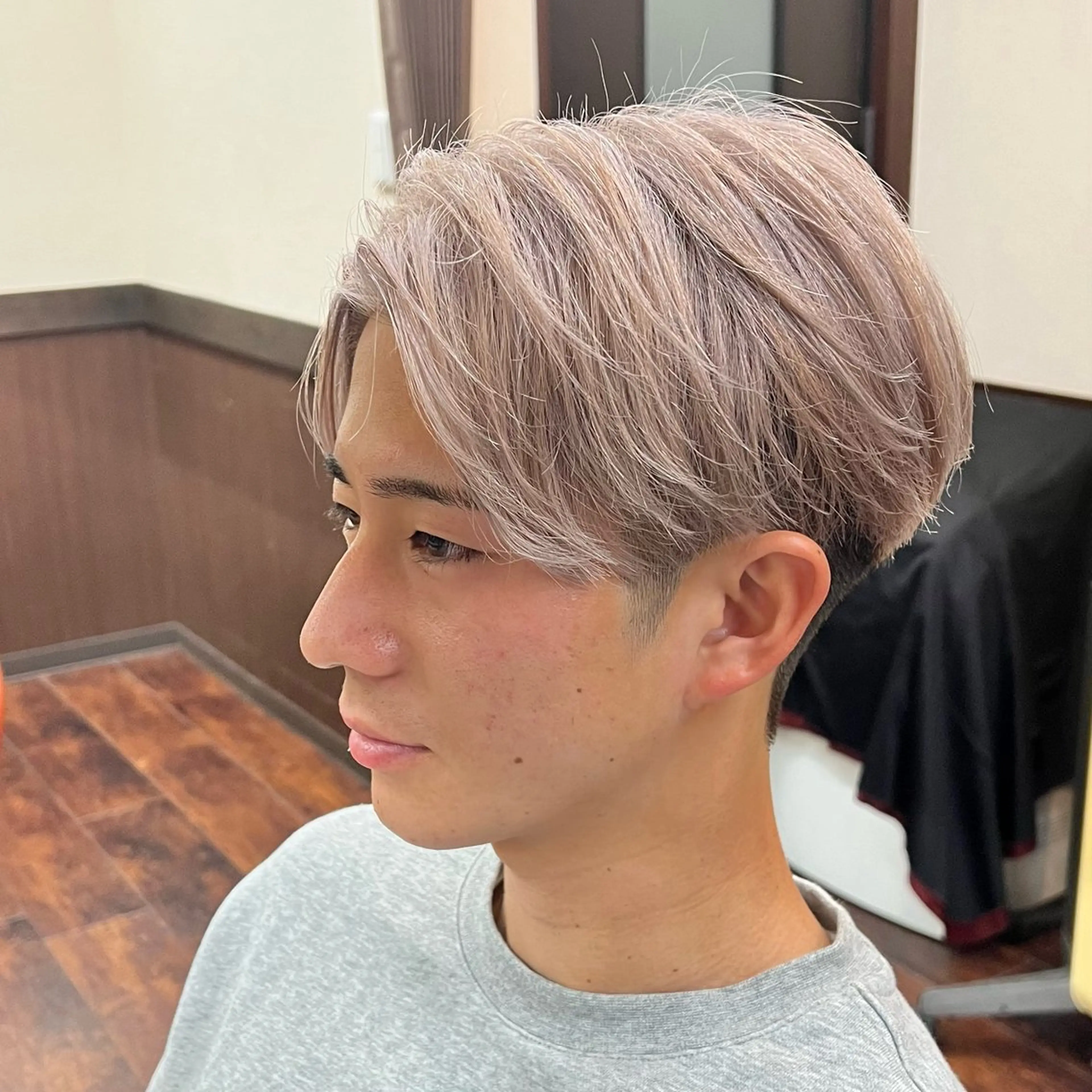 ショート 土田 紘太のヘアスタイル