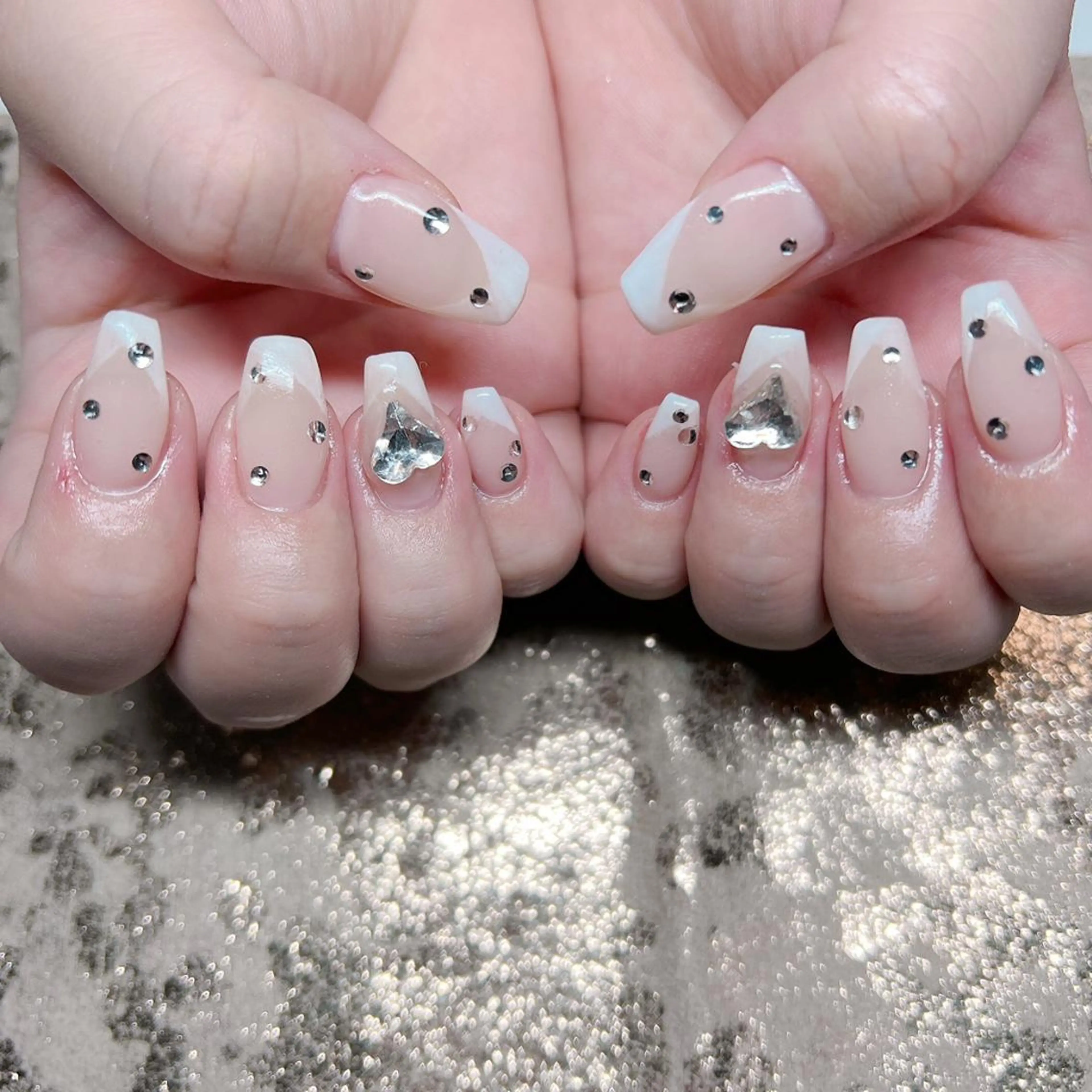 ネイル 個室ネイルサロンDolly  Girl〜ドーリーガール〜所属・DollyGirl KYOKOのネイルデザイン