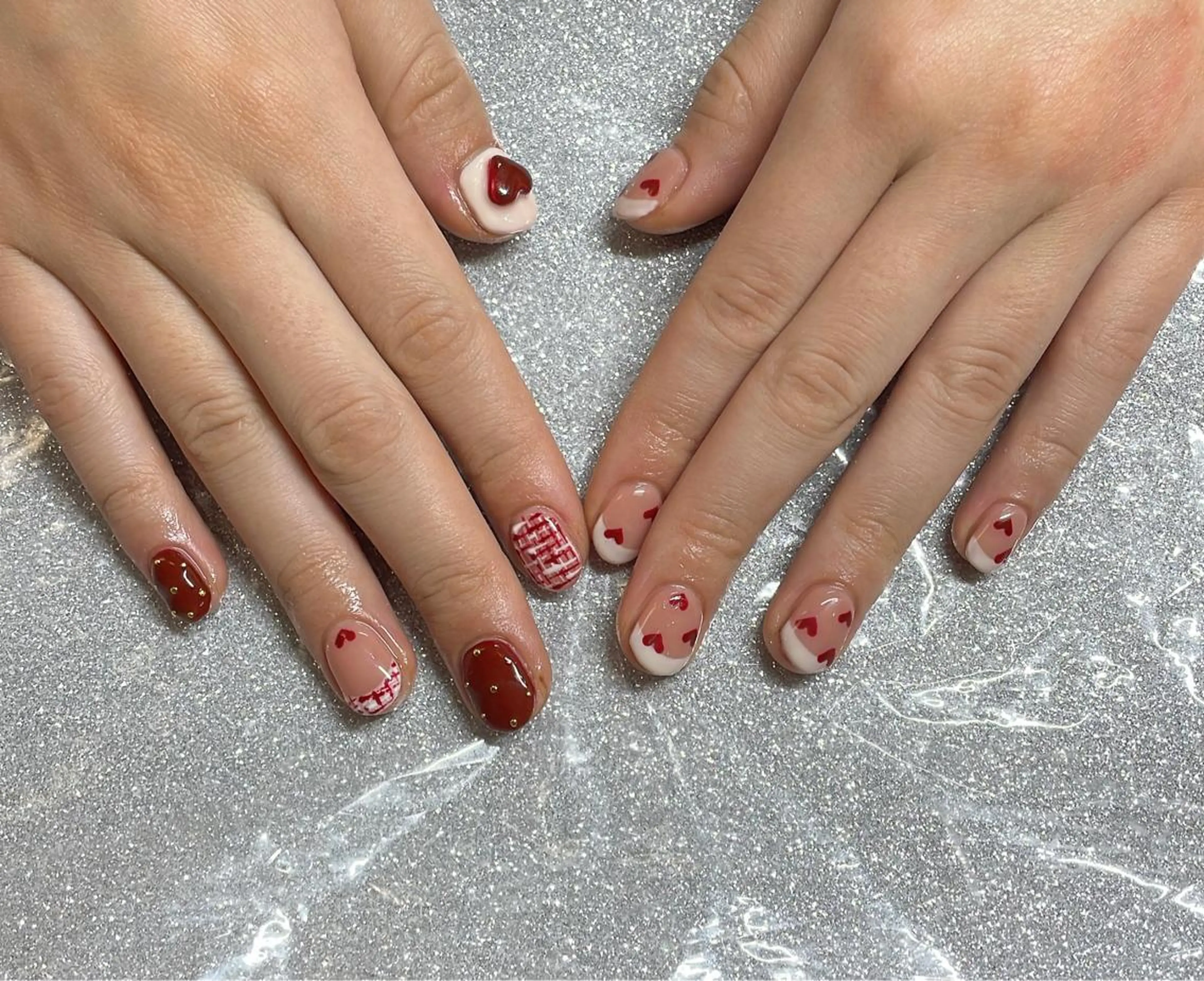 ネイル ハンドネイル VIERU 🌈🎀💖のネイルデザイン