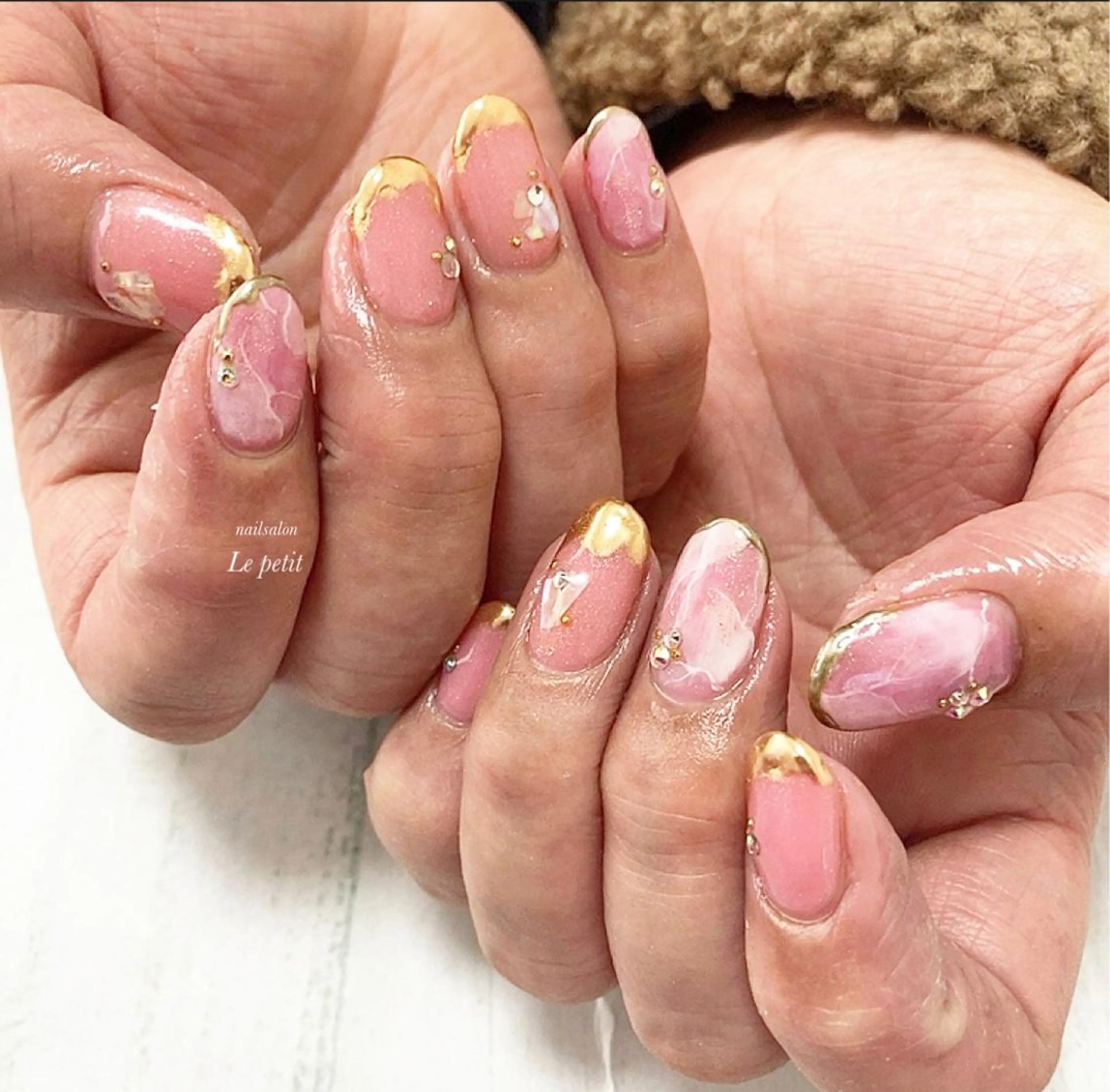 ネイル 石野 広佳のネイルデザイン