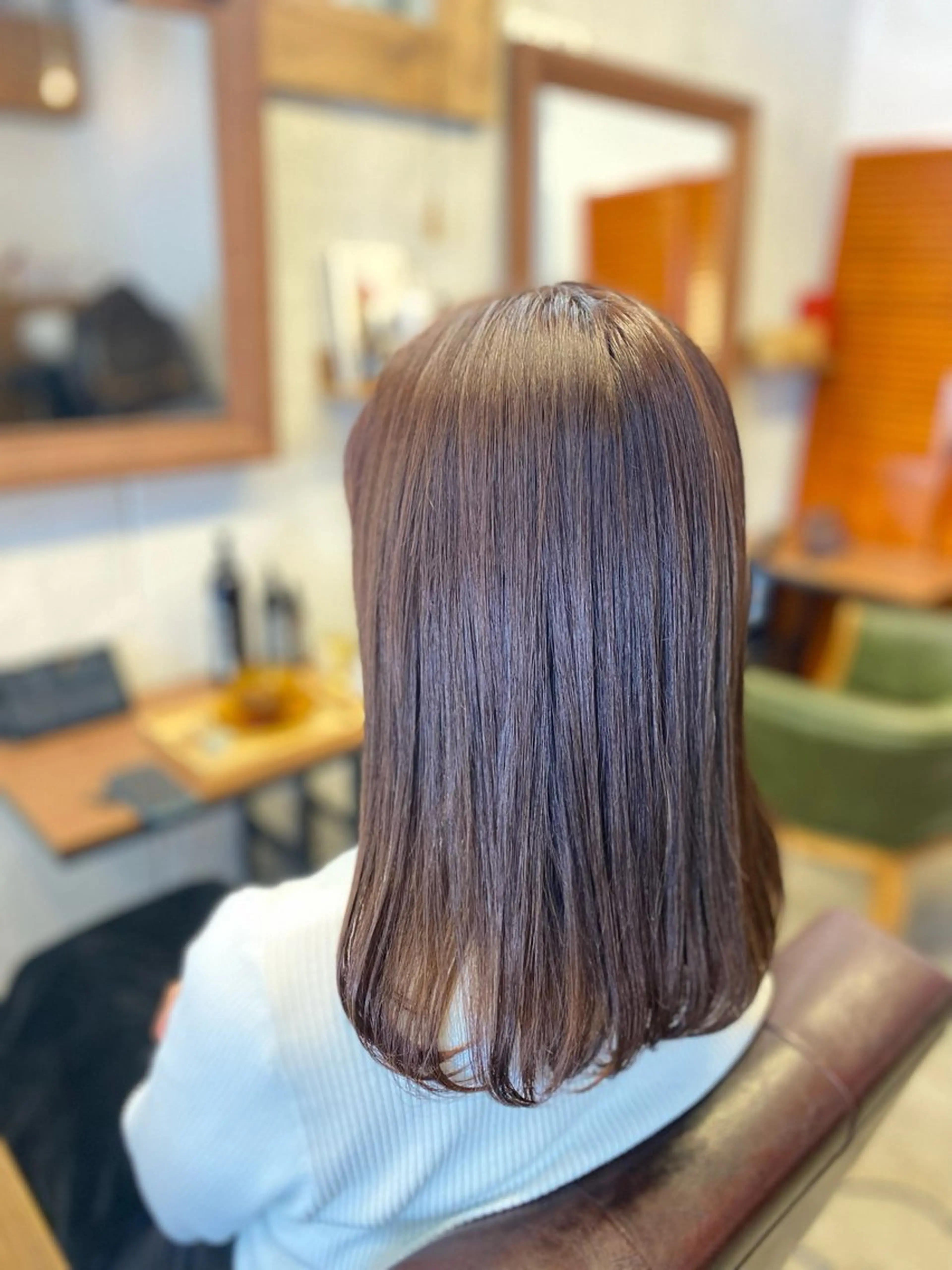 セミロング カラー 木宮 美緒のヘアスタイル