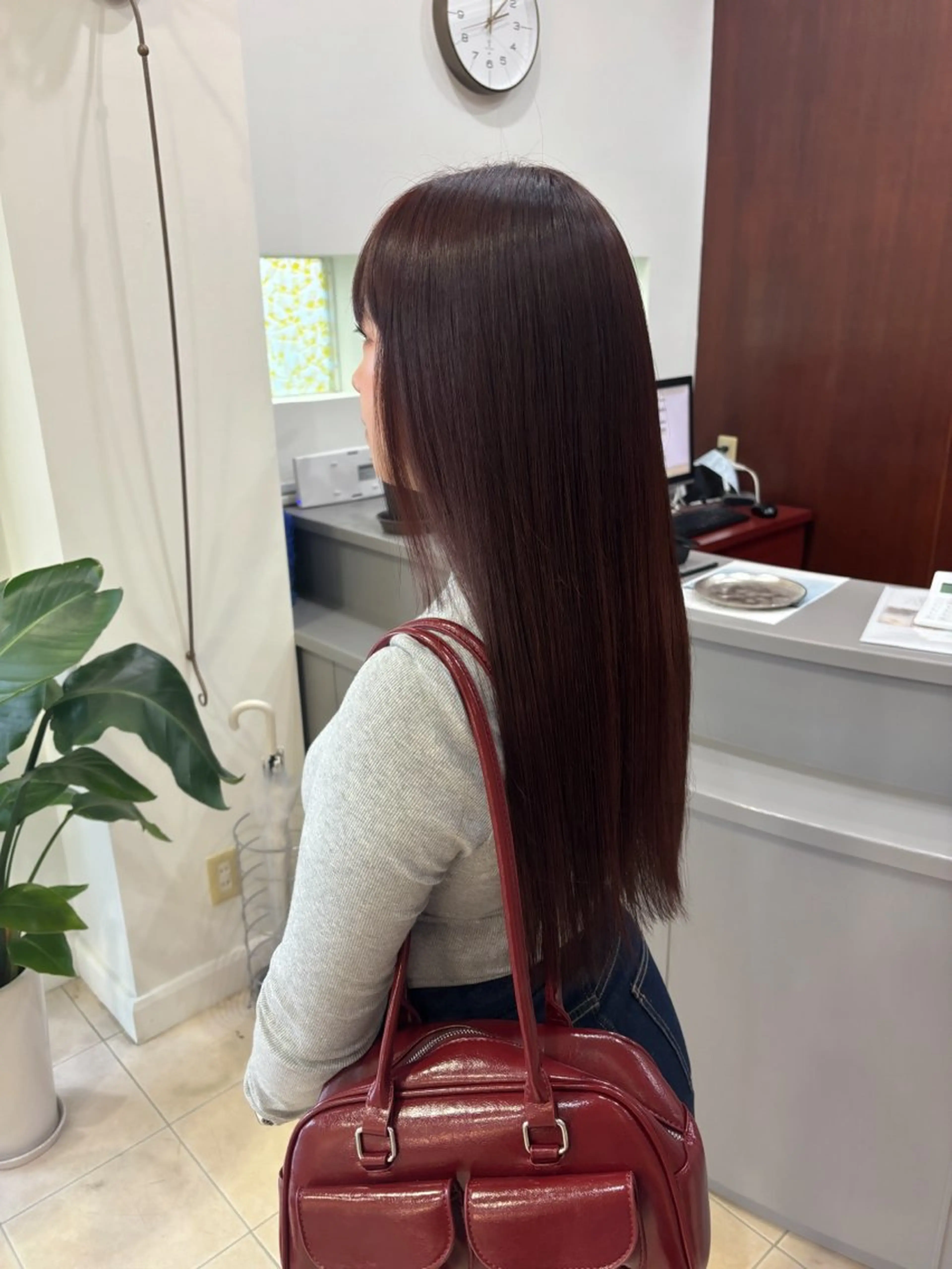 ロング alu yuinaのヘアスタイル