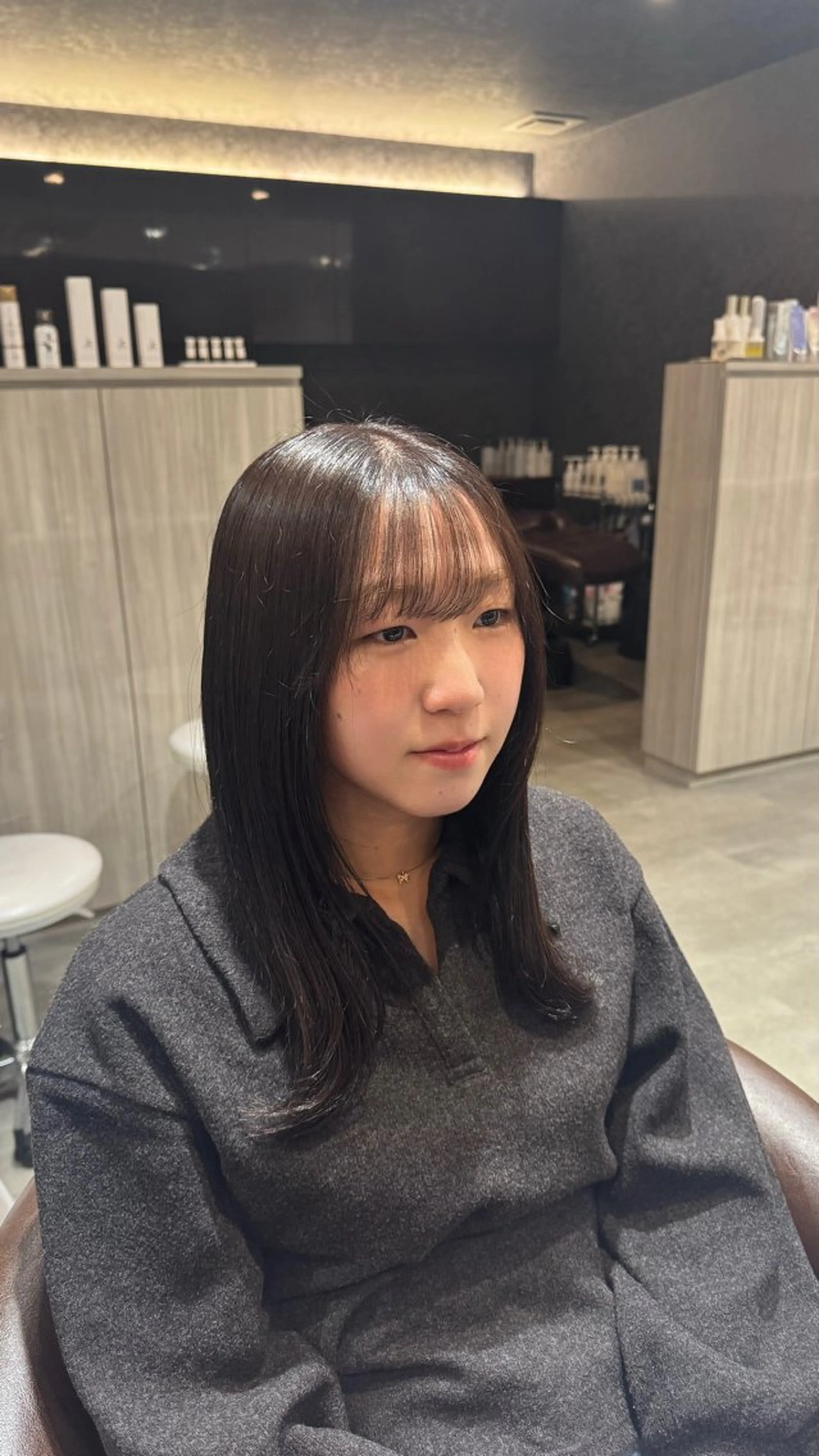 セミロング カラー 清水 菜々子のヘアスタイル