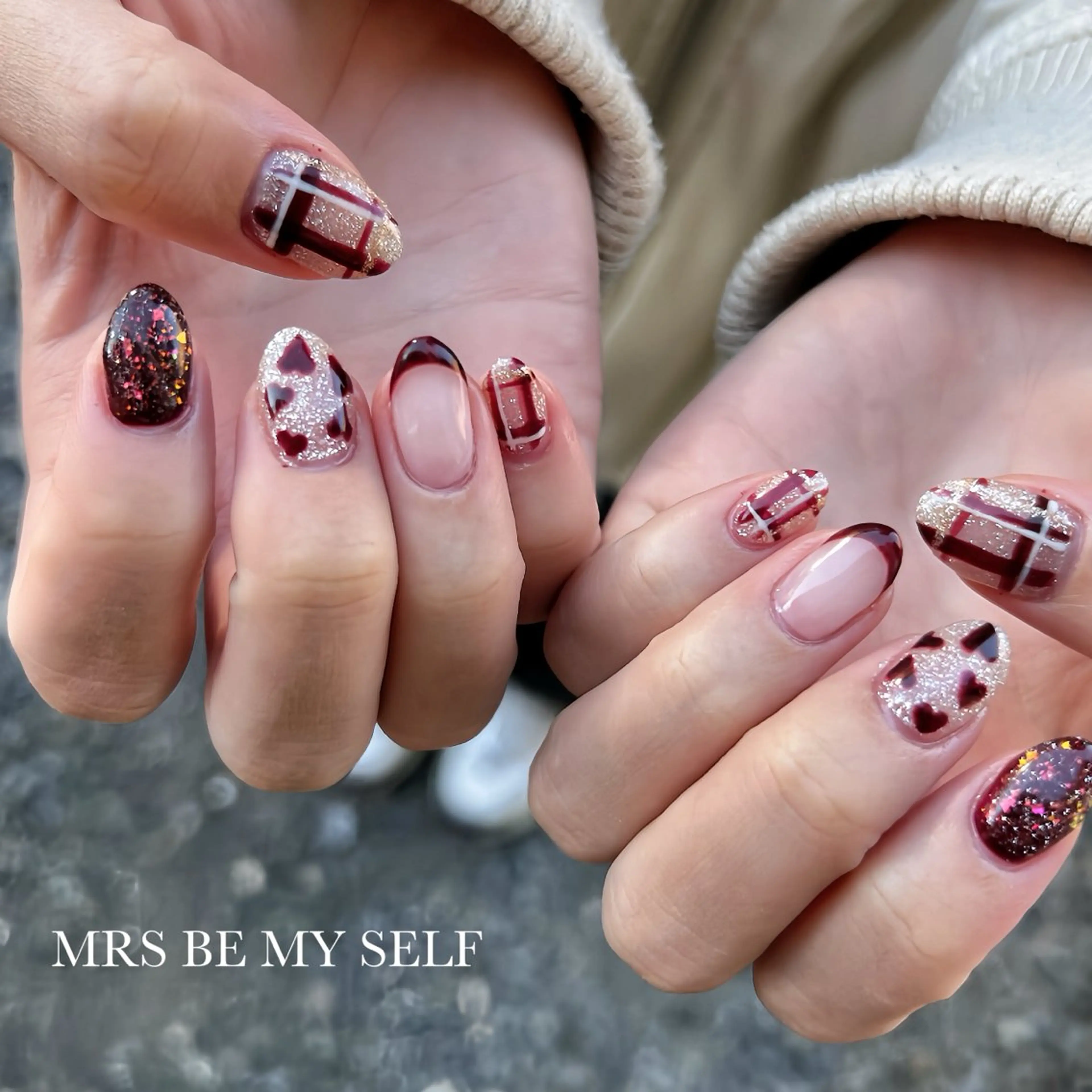 ネイル ボルドー ハート 冬ネイル MRS/ miyu🎀のネイルデザイン