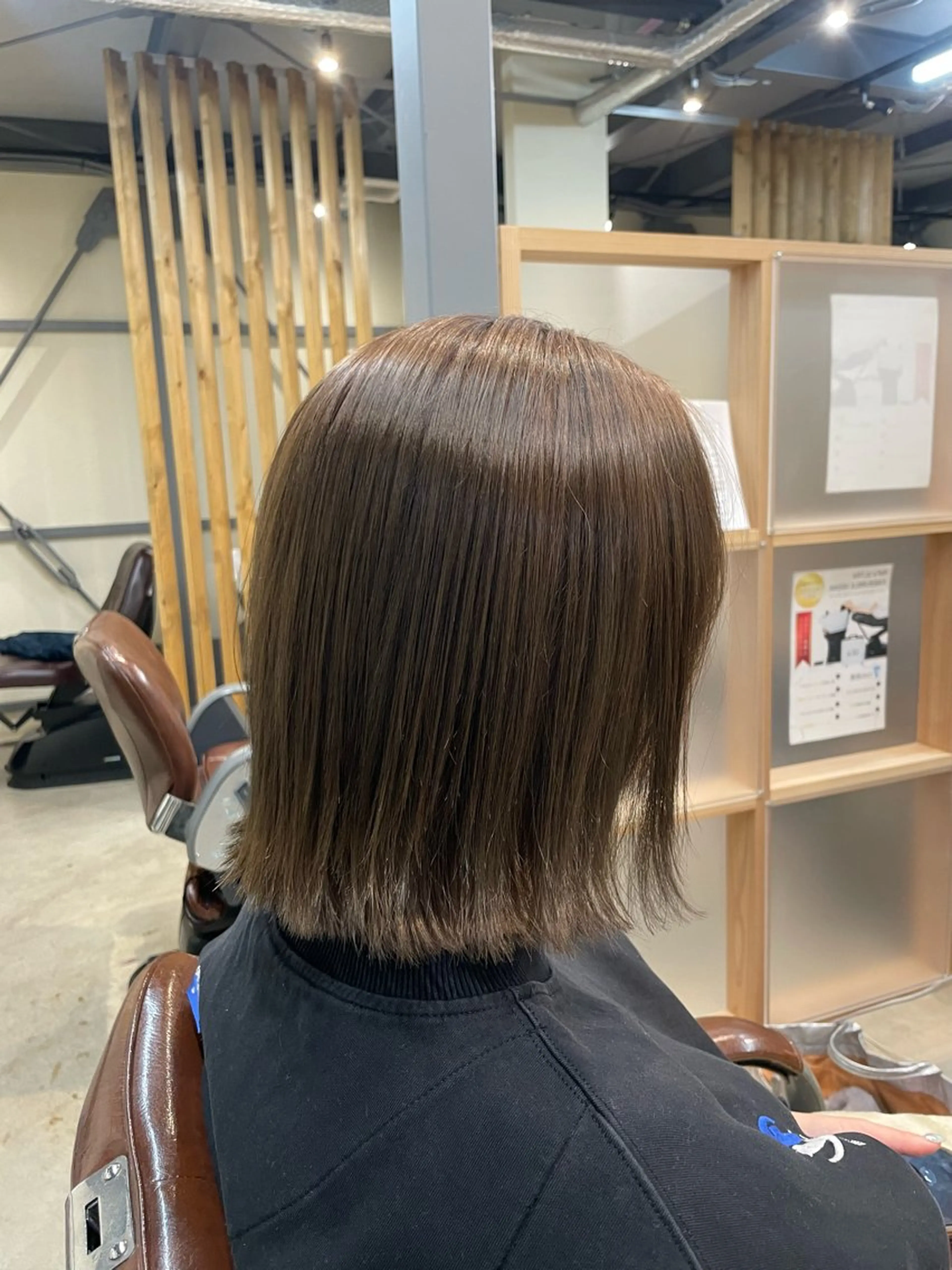 ミディアム カット ヘアカラー I-FLAT 暮石悠菜のヘアスタイル