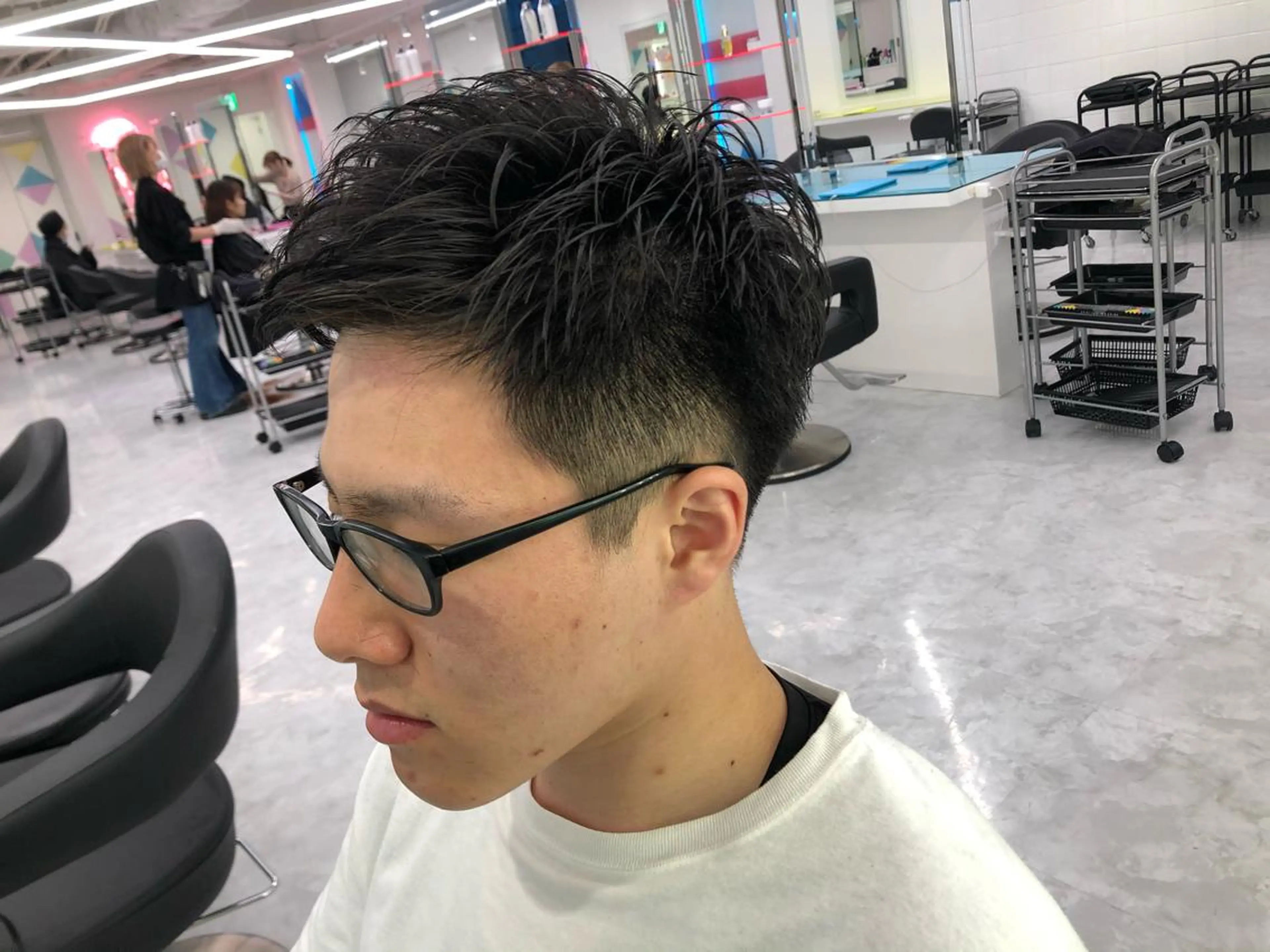 メンズ BABY 艶髪暗髪ヘア💖達人のヘアスタイル