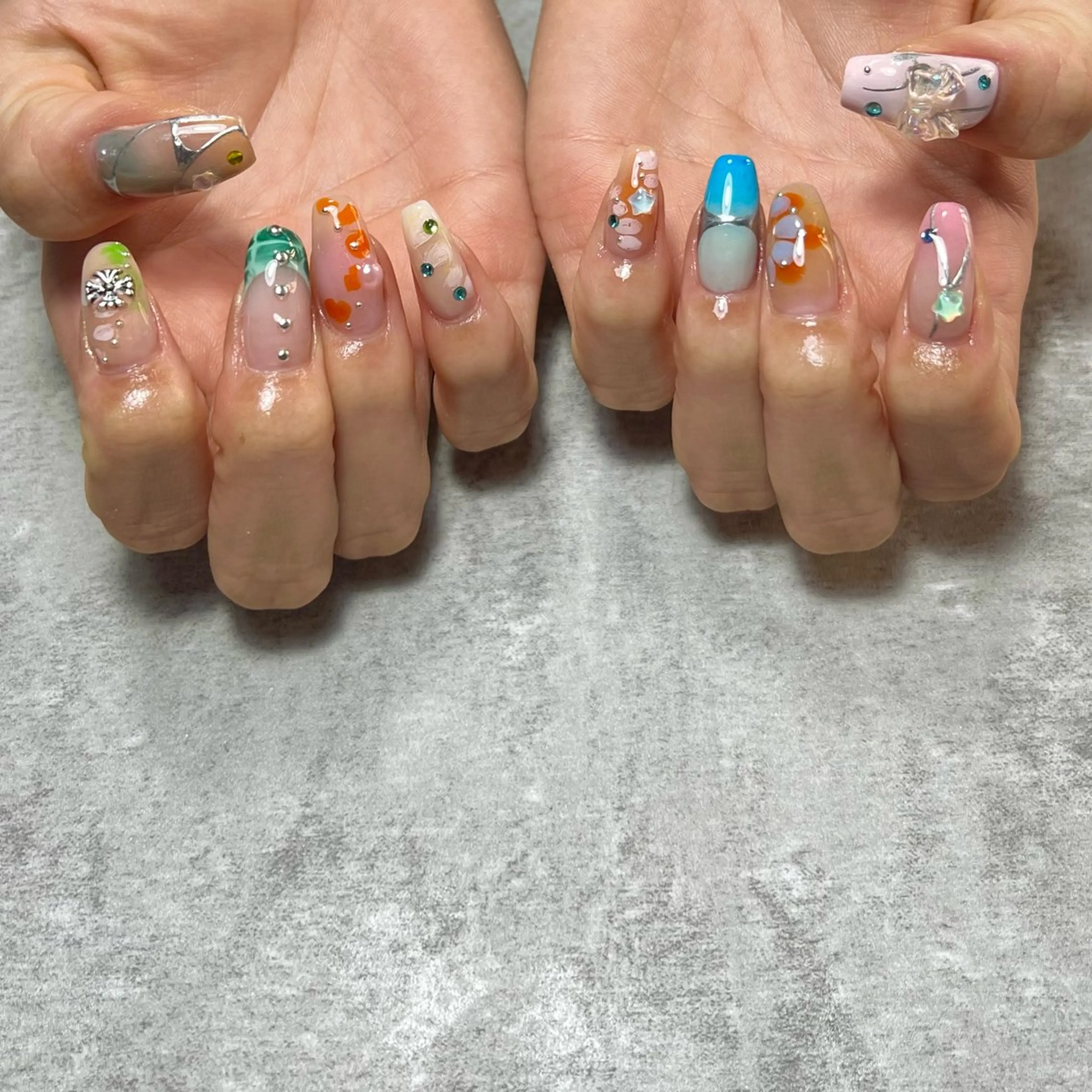 ネイル アートネイル NAIL303 🛼 SHIORIのネイルデザイン