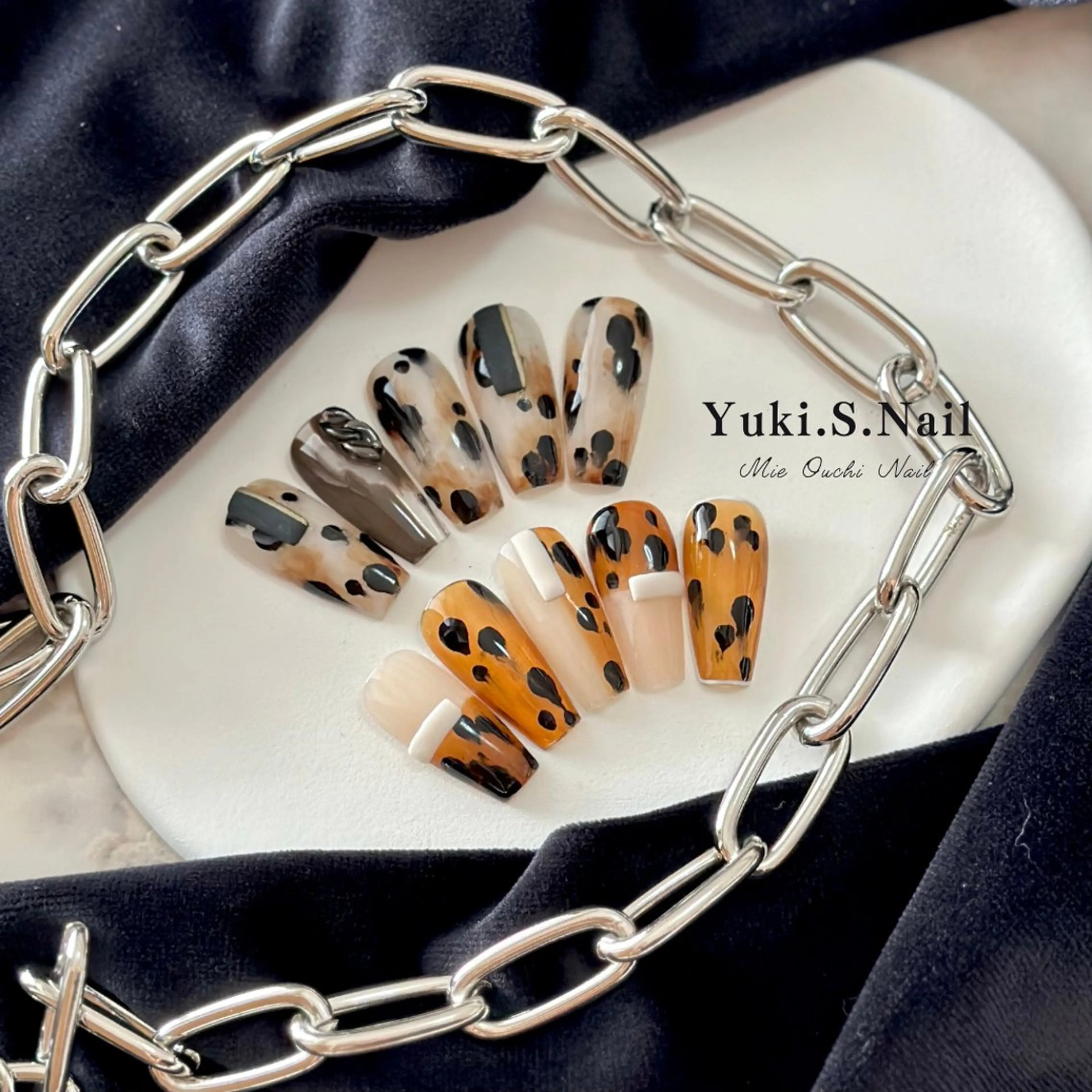 ロング Yuki S.Nailのネイルデザイン