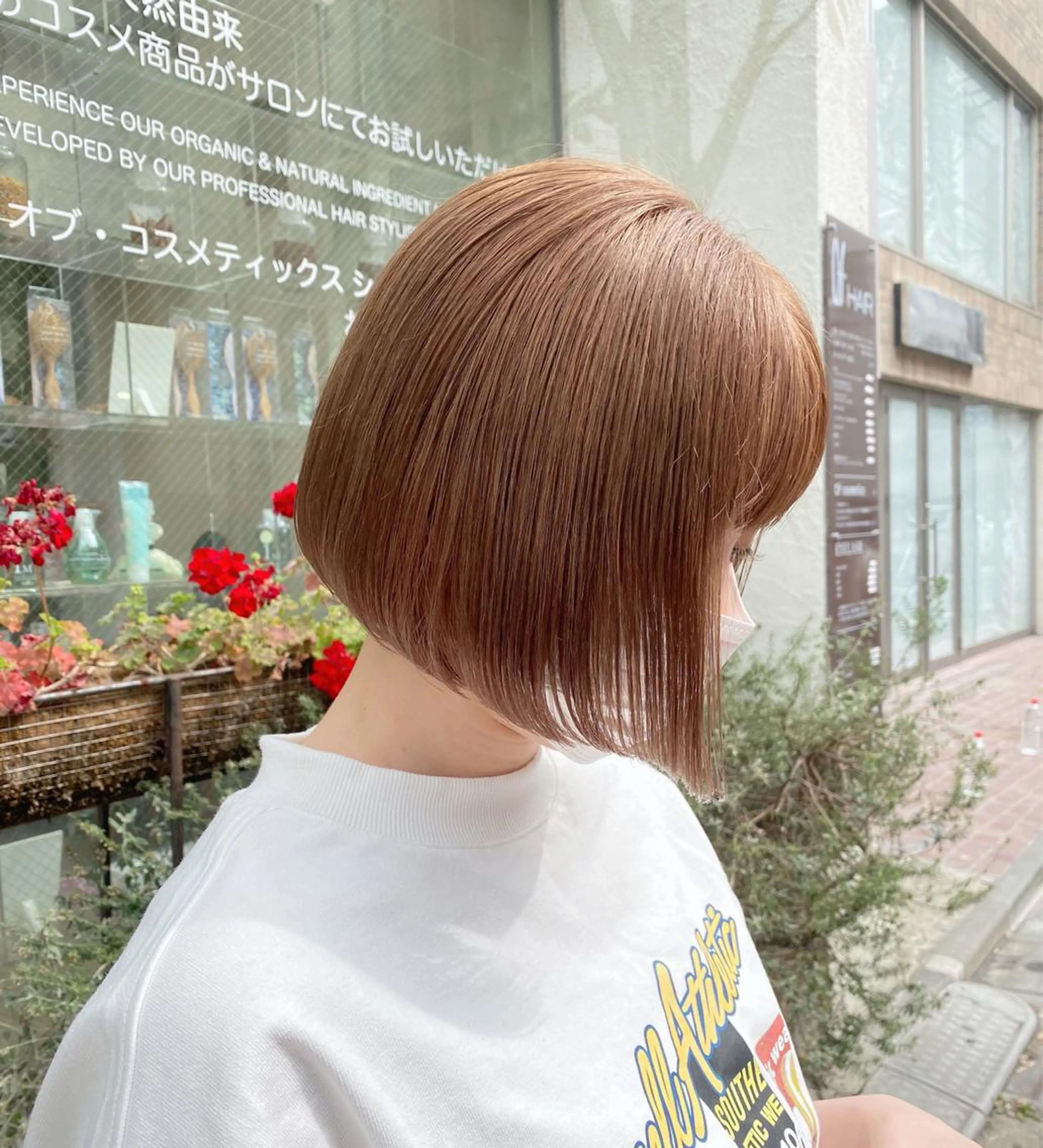 ミディアム カット ヘアカラー ボブ顔周り 韓国遠藤小雪のヘアスタイル