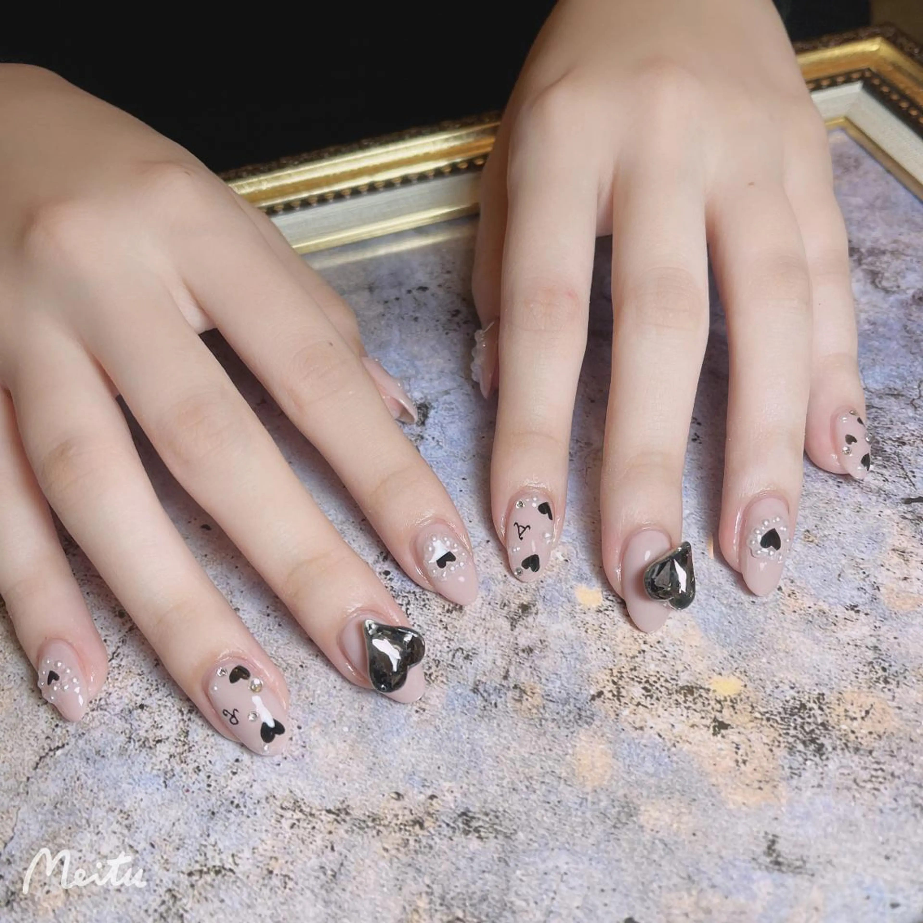 ネイル FLY Nail Salonのネイルデザイン