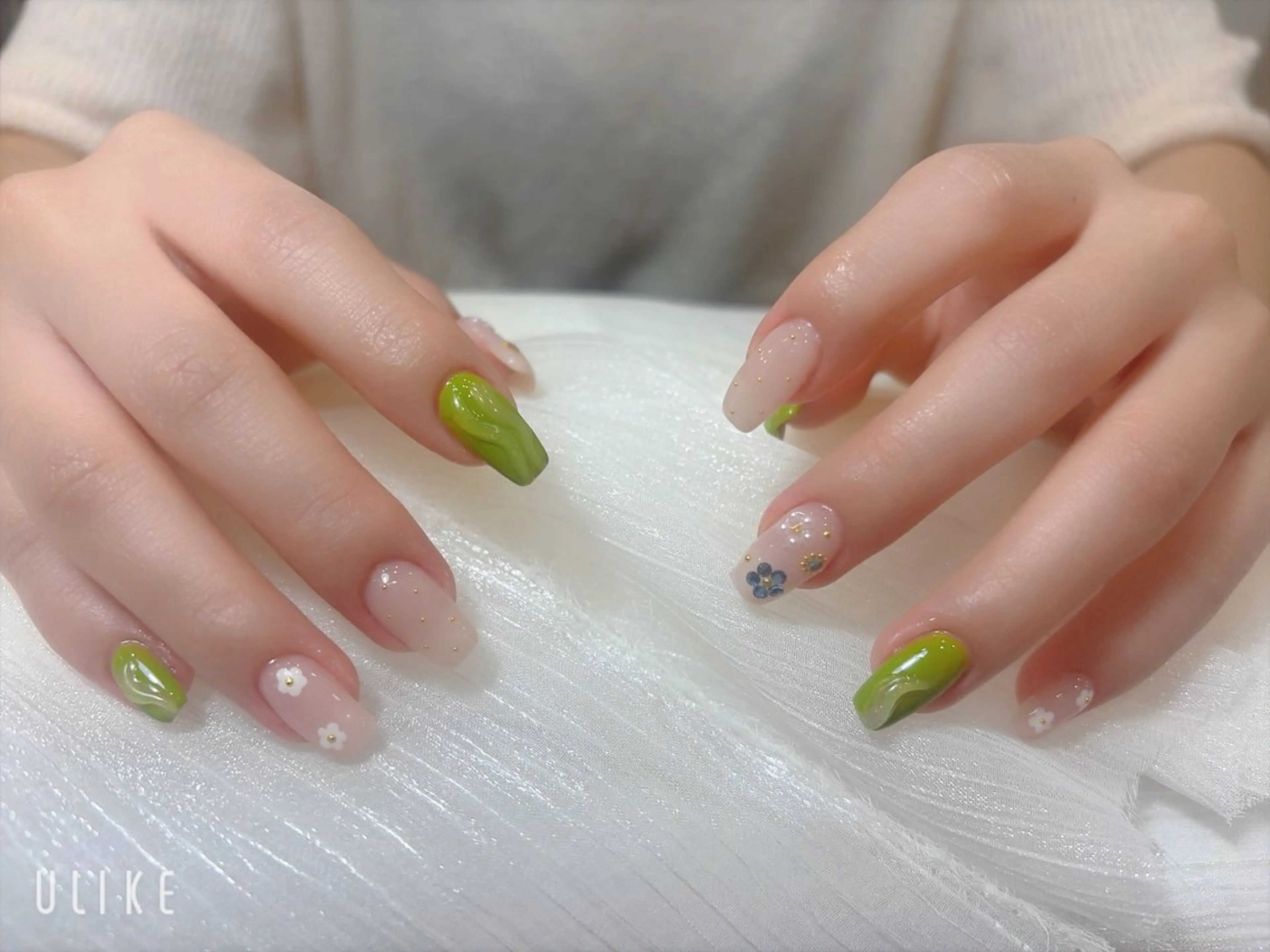ネイル IN’S Rachaelのネイルデザイン