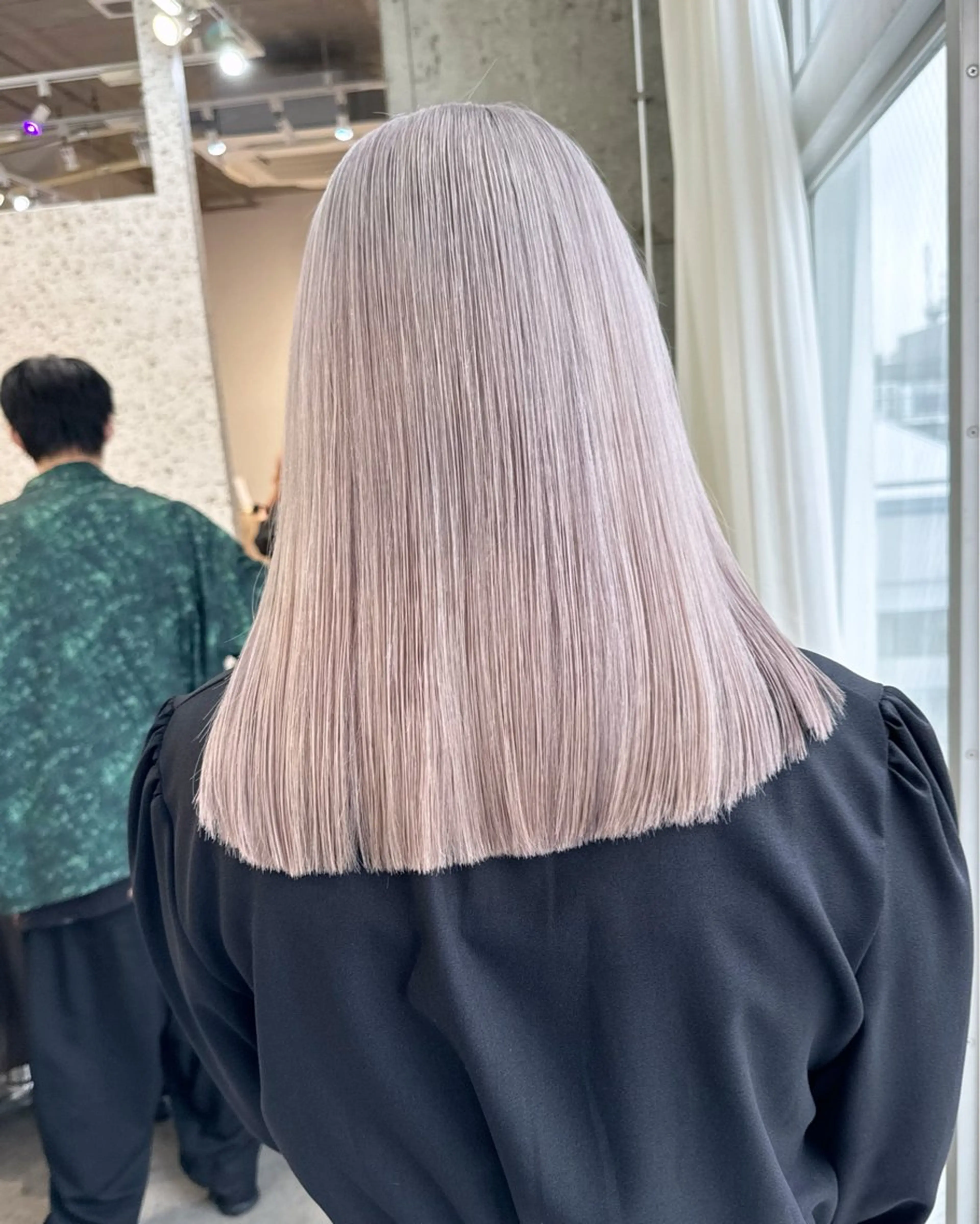 ミディアム カラー ヘアアレンジ ミディアムパーマ ブリーチ ケアブリーチ ダブルカラー ハイライトカラー ヘアカラー トリートメント lani ブリーチ /ダブルカラーのヘアスタイル