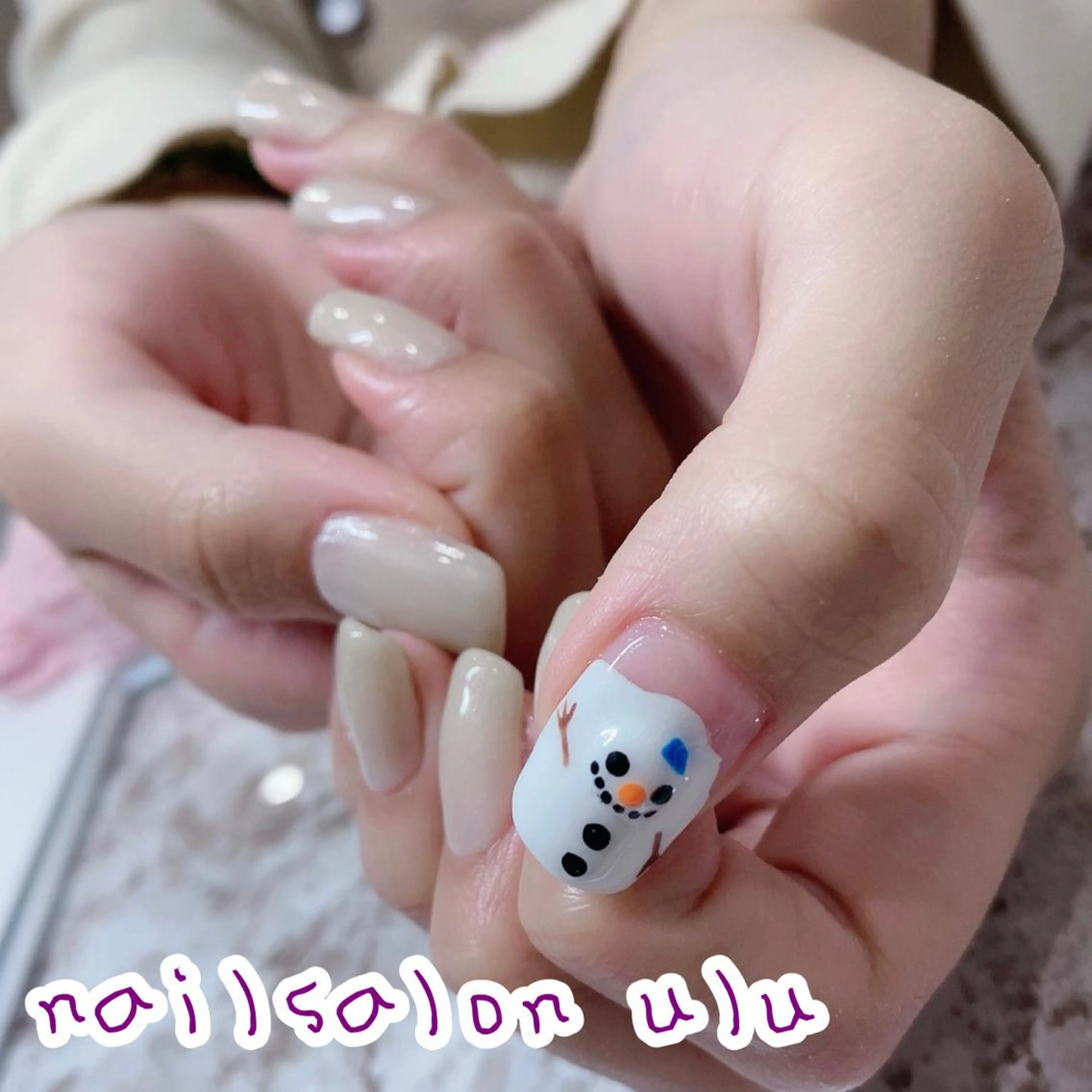 ミディアム ハンドネイル nail salon uluのネイルデザイン