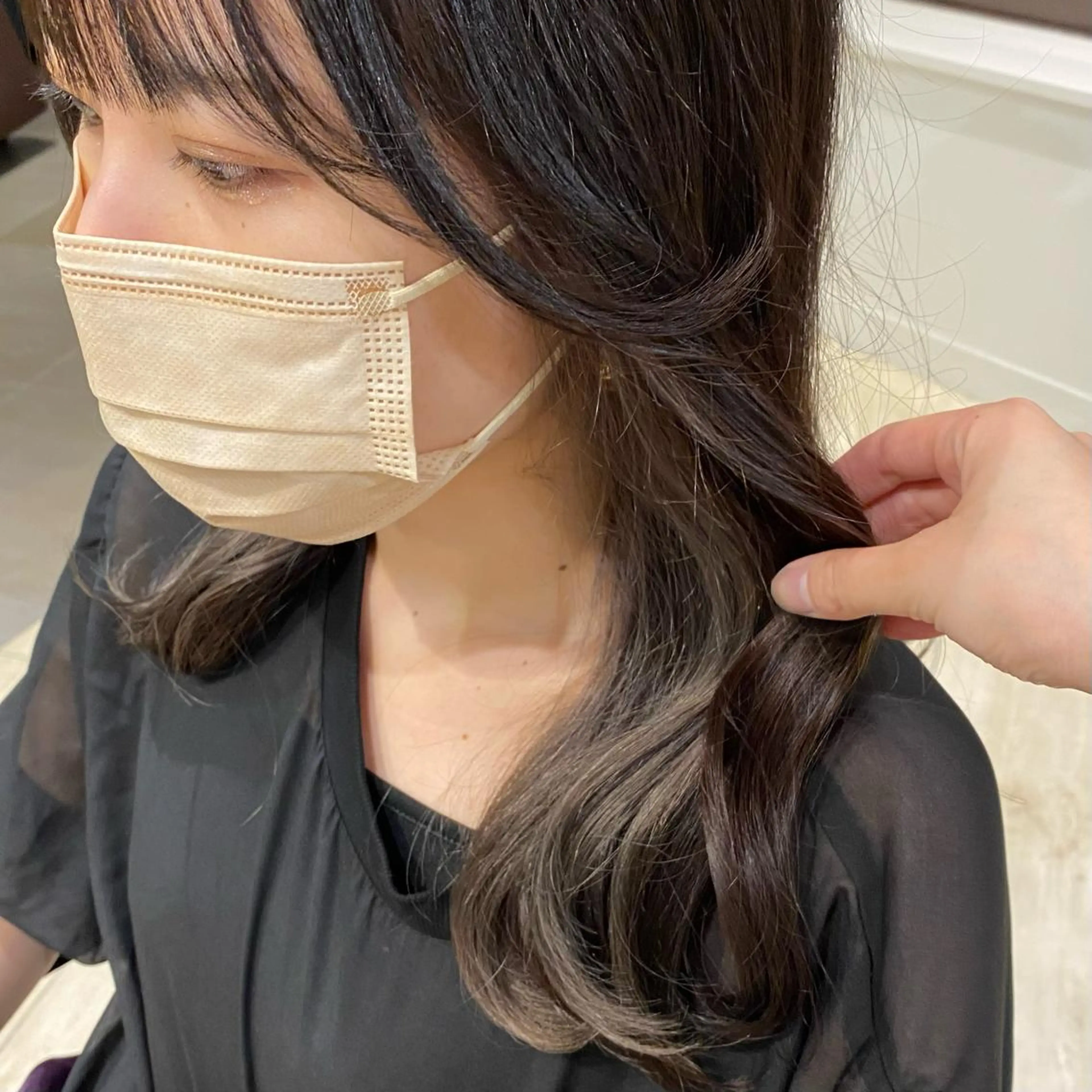 ロング equal銀座 黒田💚のヘアスタイル