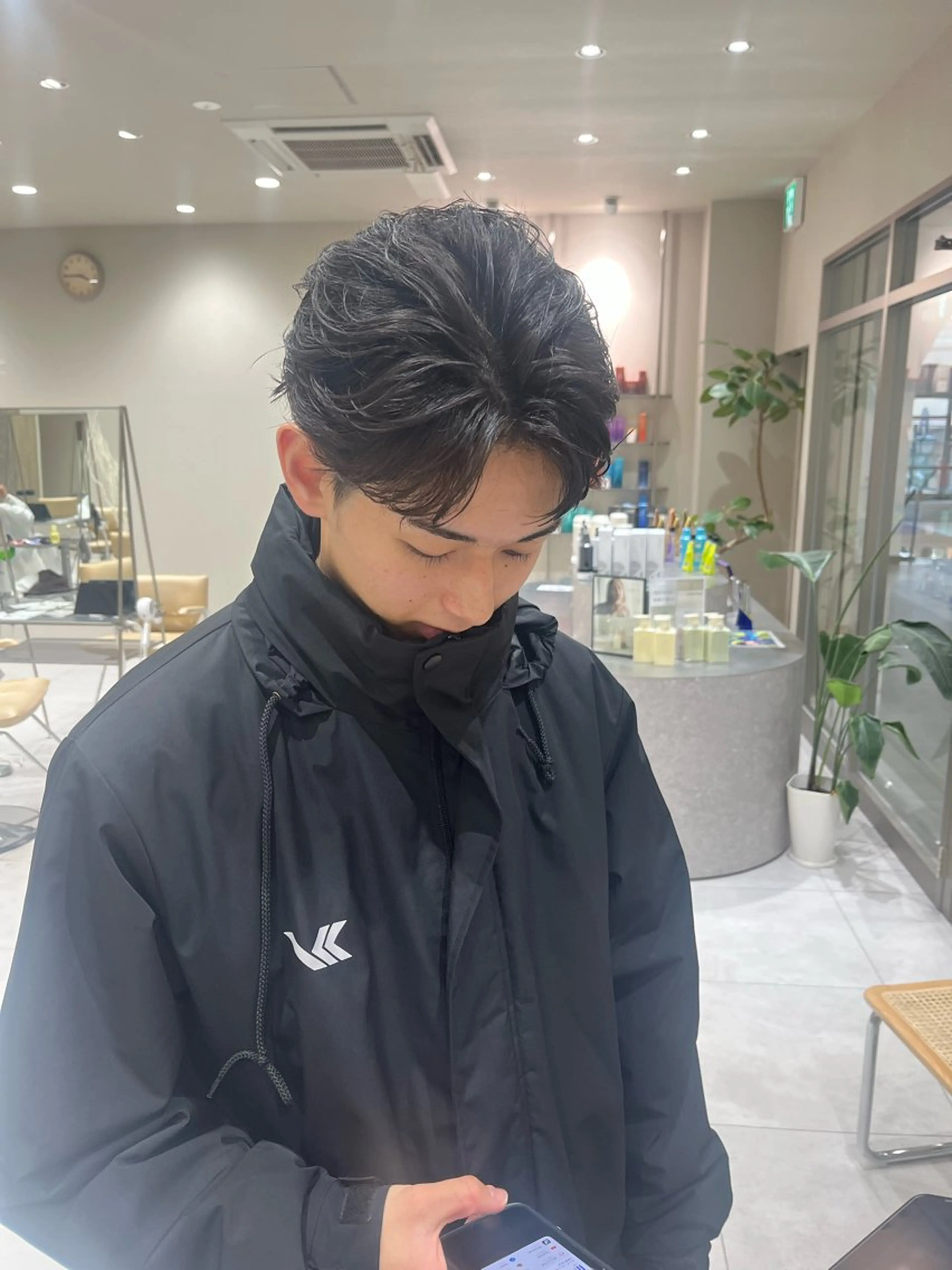 パーマ メンズ フェザーパーマ メンズパーマ カット パーマ Ken 縮毛矯正/韓国風ヘアのヘアスタイル