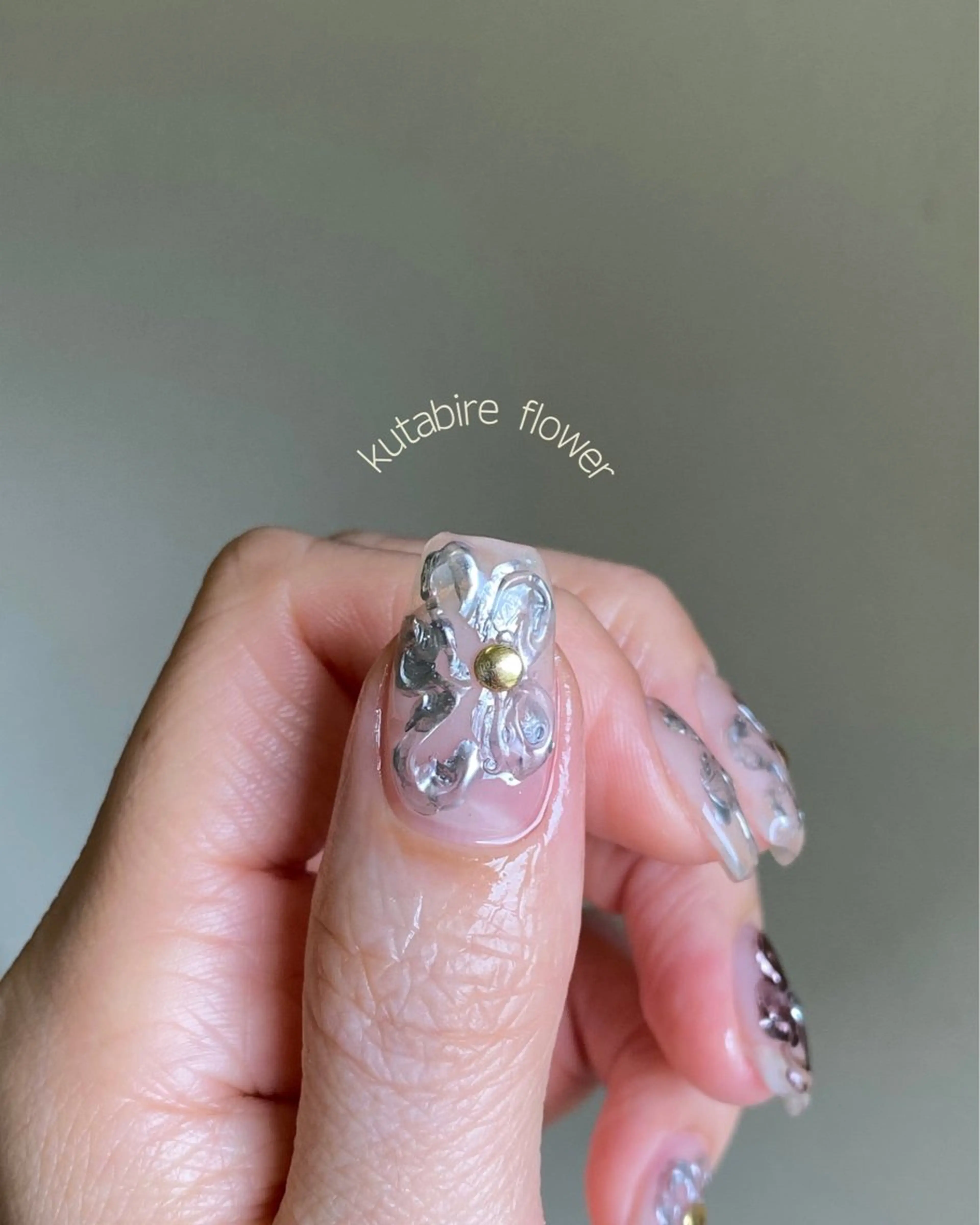 ネイル 成人式 フレンチネイル ジェルネイル ガーリー マグネットネイル ハンドネイル 草加ニュアンスネイル 🌚hersのネイルデザイン