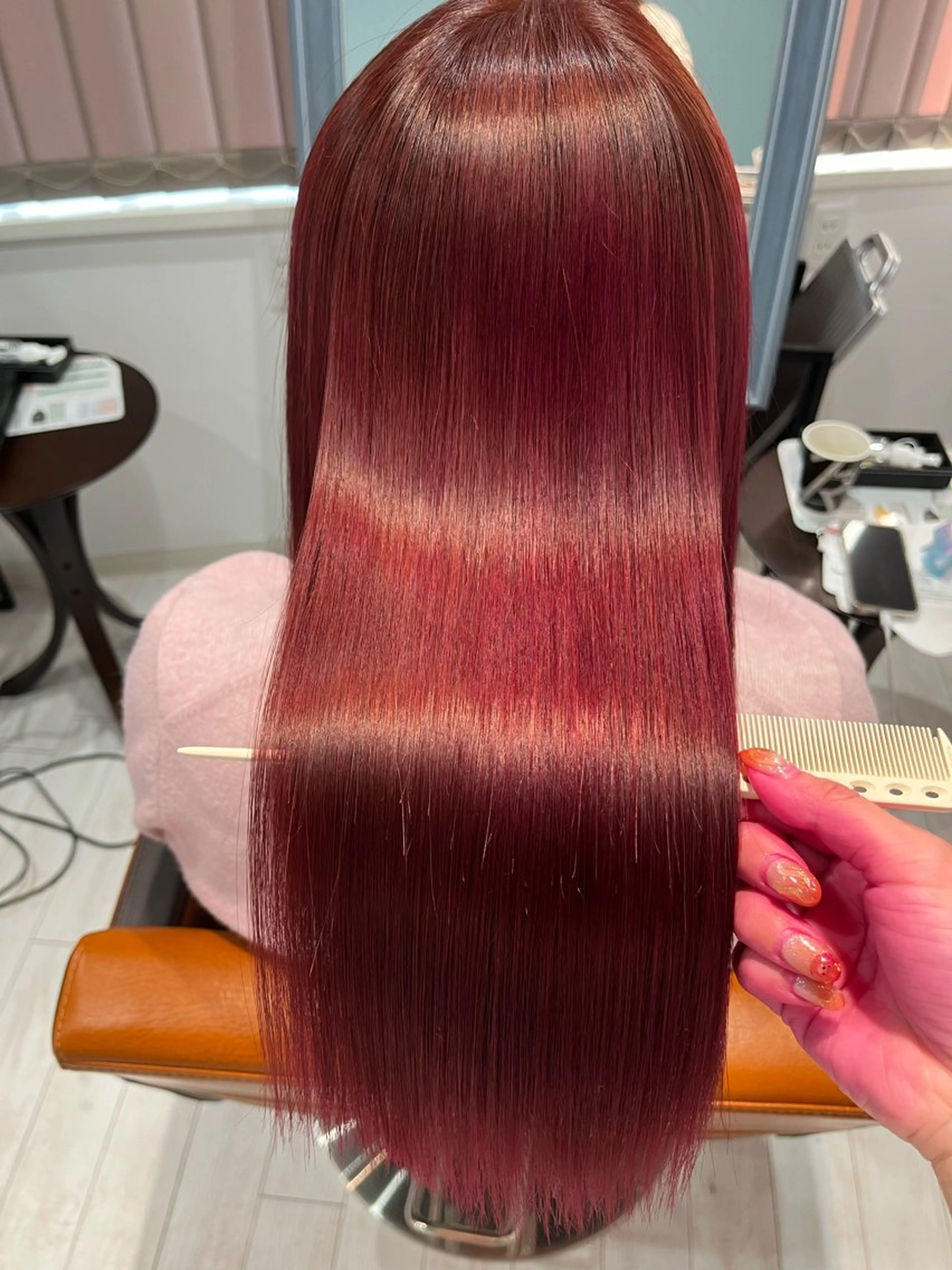 ロング カラー ブリーチ ブリーチなしカラー ピンクカラー カット ヘアカラー トリートメント ✨️💎山口 真依💎✨️のヘアスタイル