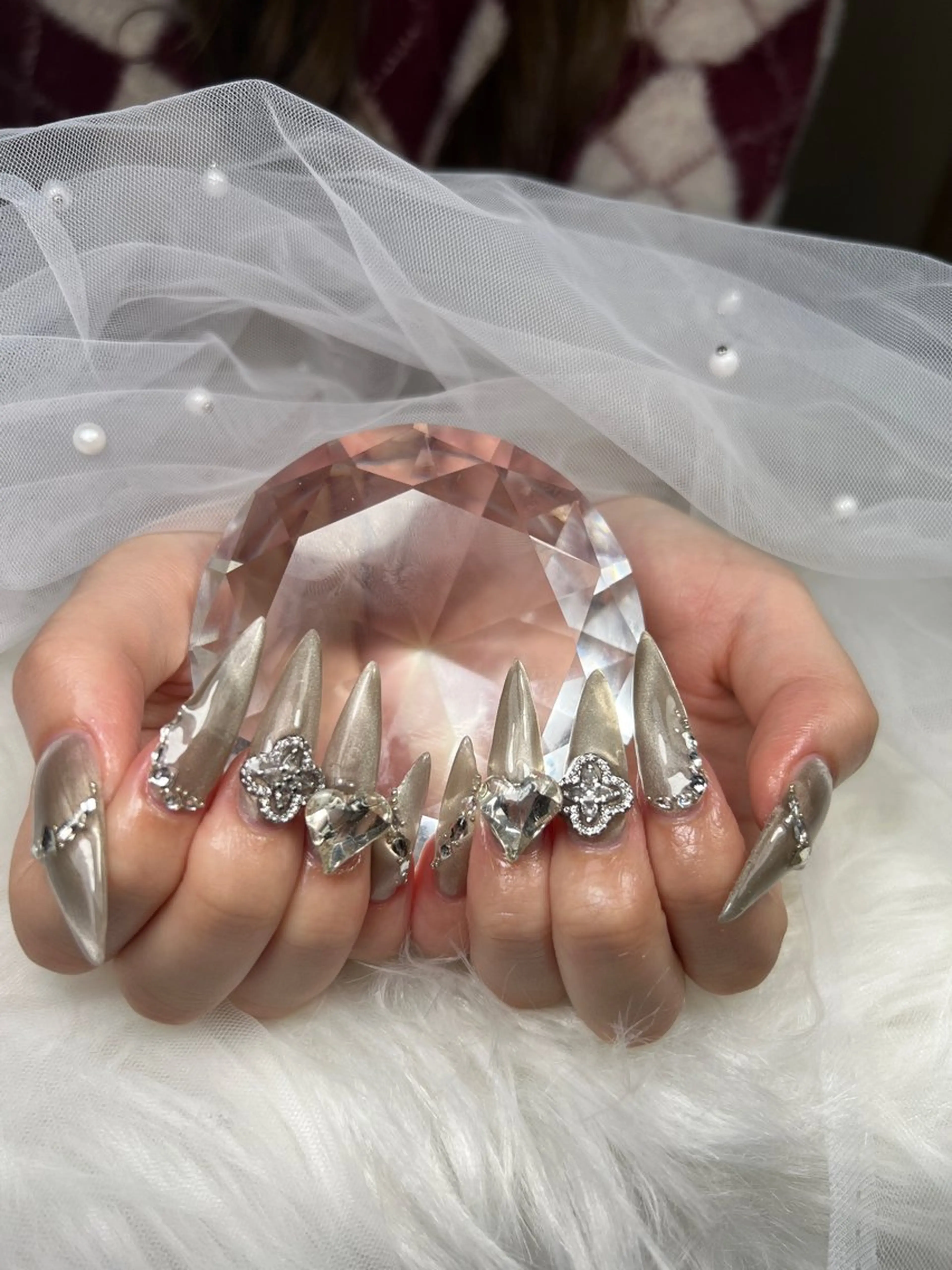 ネイル アートネイル オーロラネイル チークネイル 長さ出し フットネイル ハンドネイル フットネイル ハンドケア Noiranail_ studio川越西口のネイルデザイン