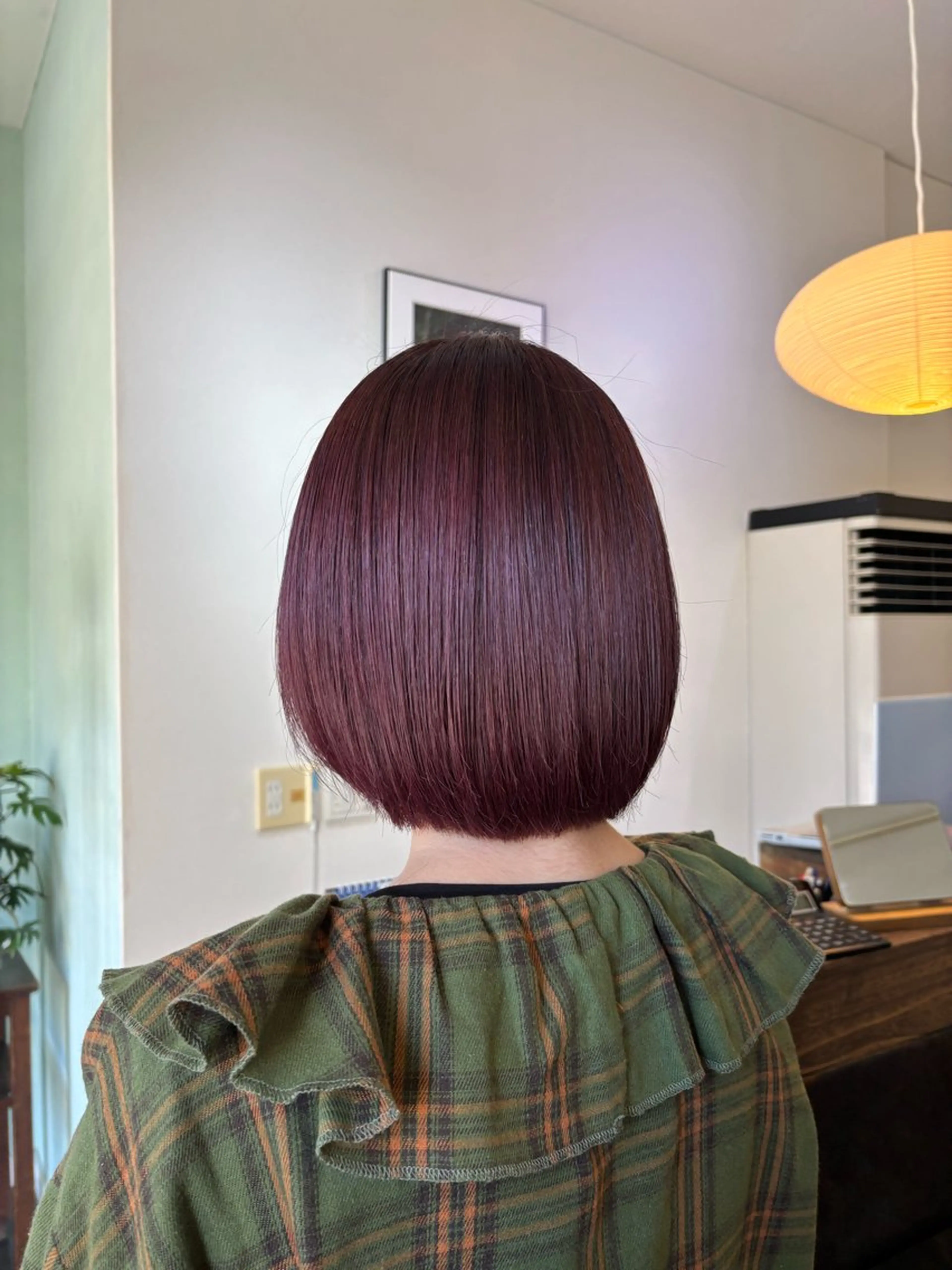 ミディアム カット ヘアカラー hair bulb所属・三國 栞音のヘアスタイル