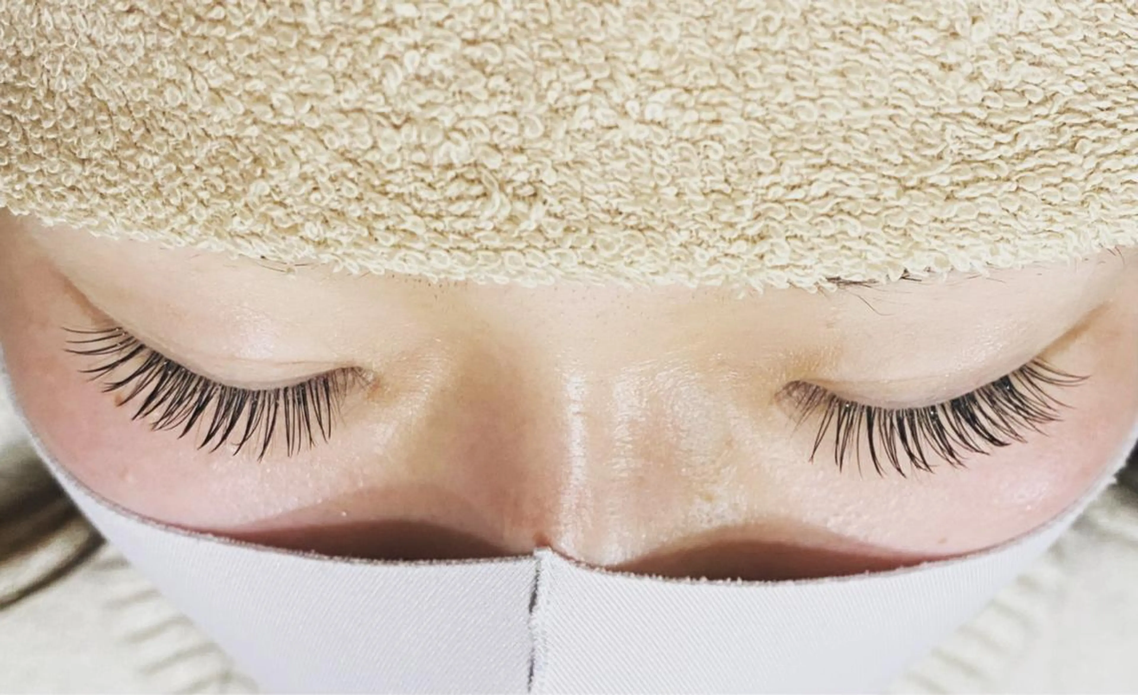 リペア上6０本 ￥3850再来（前回施術より1ヶ月以内）の写真