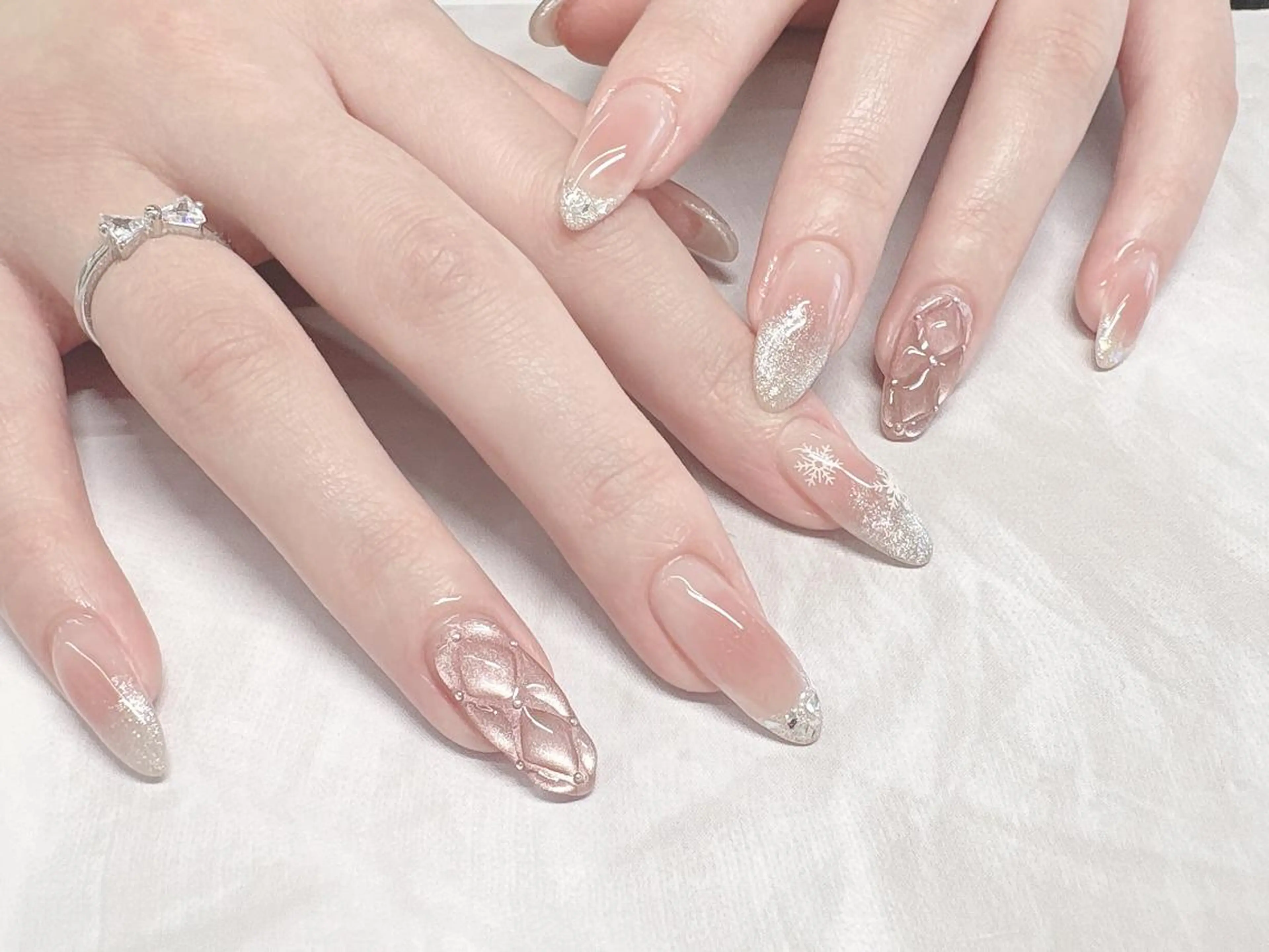 ネイル アートネイル ジェルネイル マグネットネイル Sara 金山店のネイルデザイン