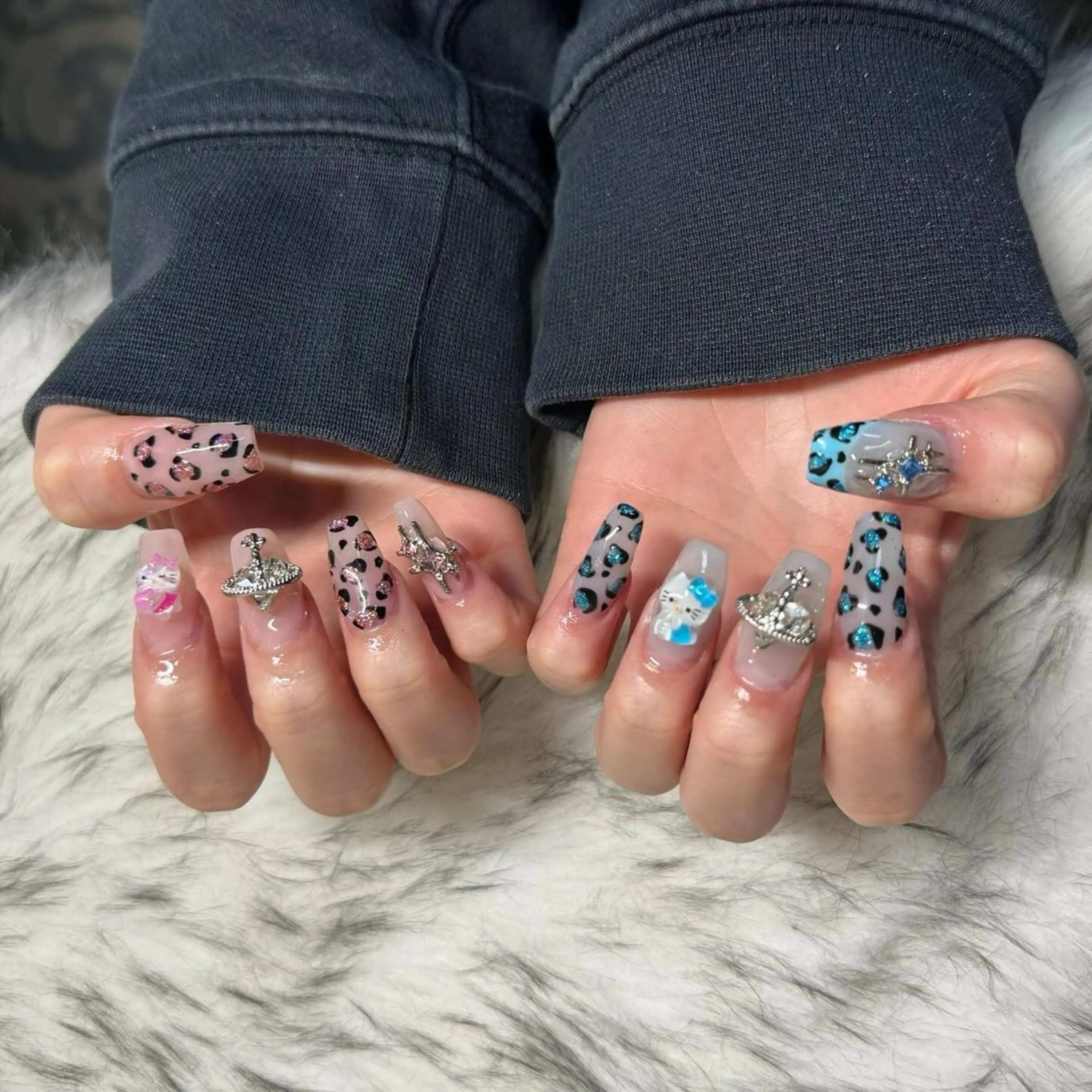 ロング ハンドネイル mao .のネイルデザイン