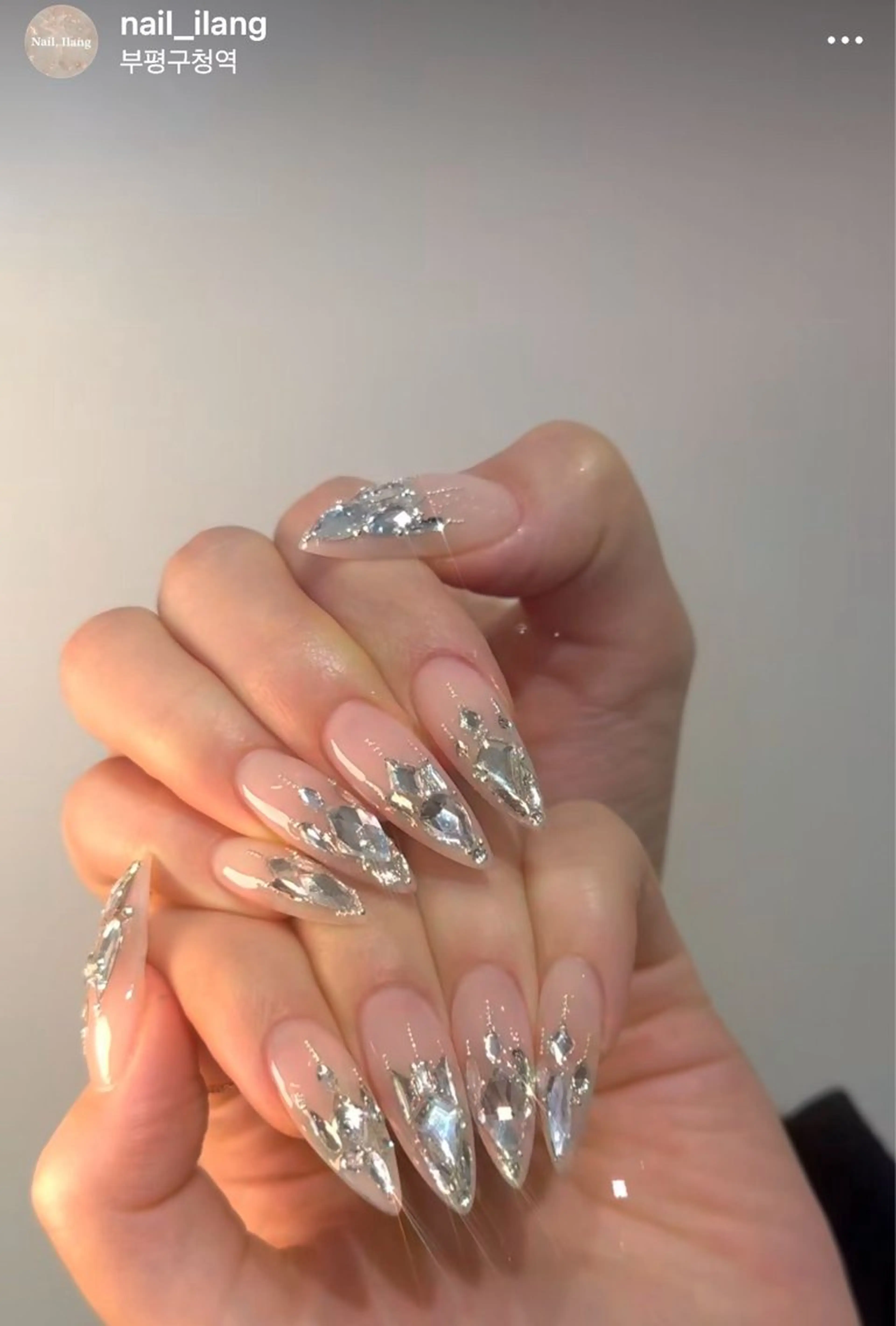 カラー グラデーションカラー ハンドネイル AIN Nailのネイルデザイン