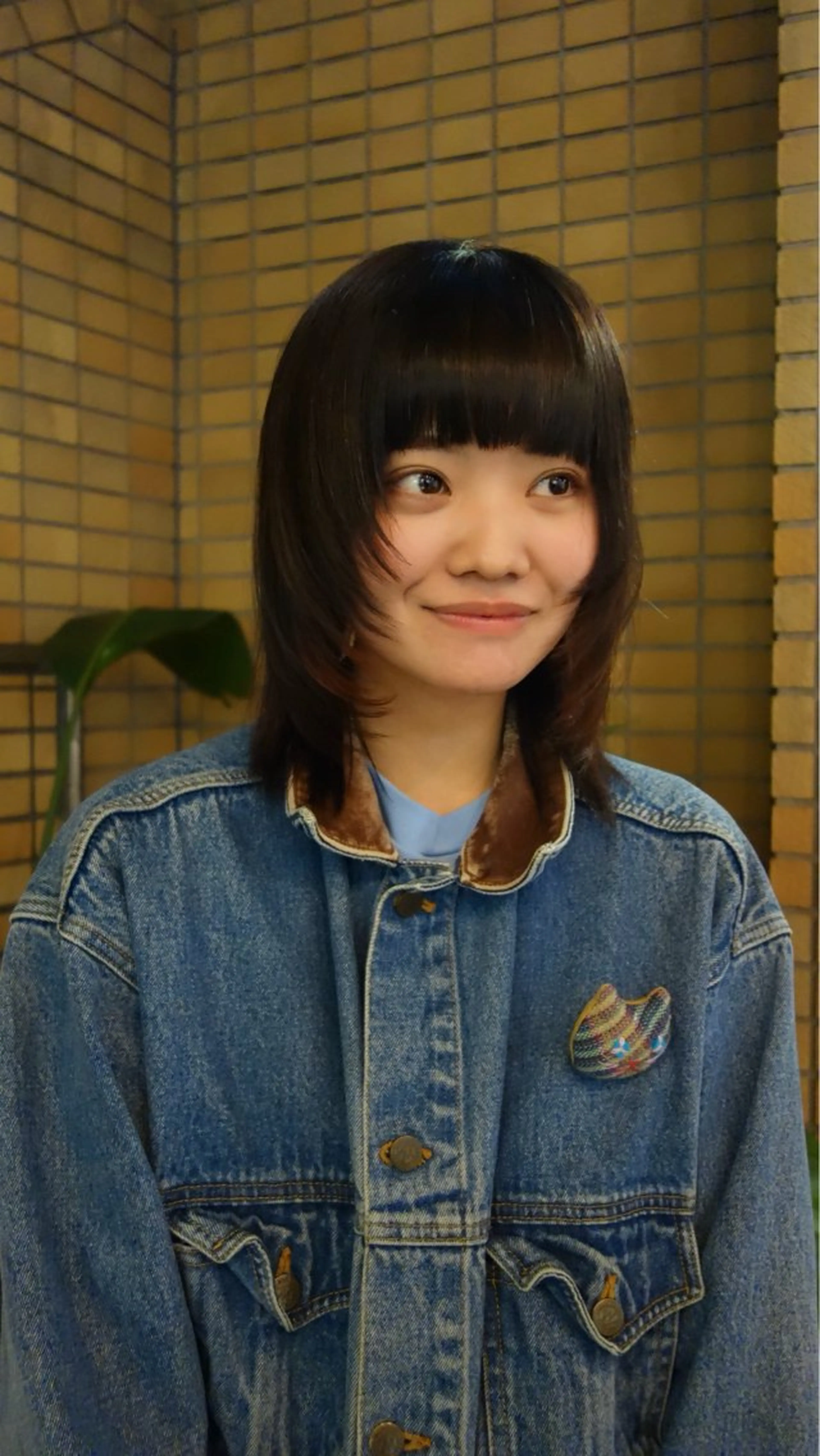 ミディアム 顔まわりレイヤー 顔周りカット レイヤーカット ウルフカット HEIMER ミカド　サトル△のヘアスタイル