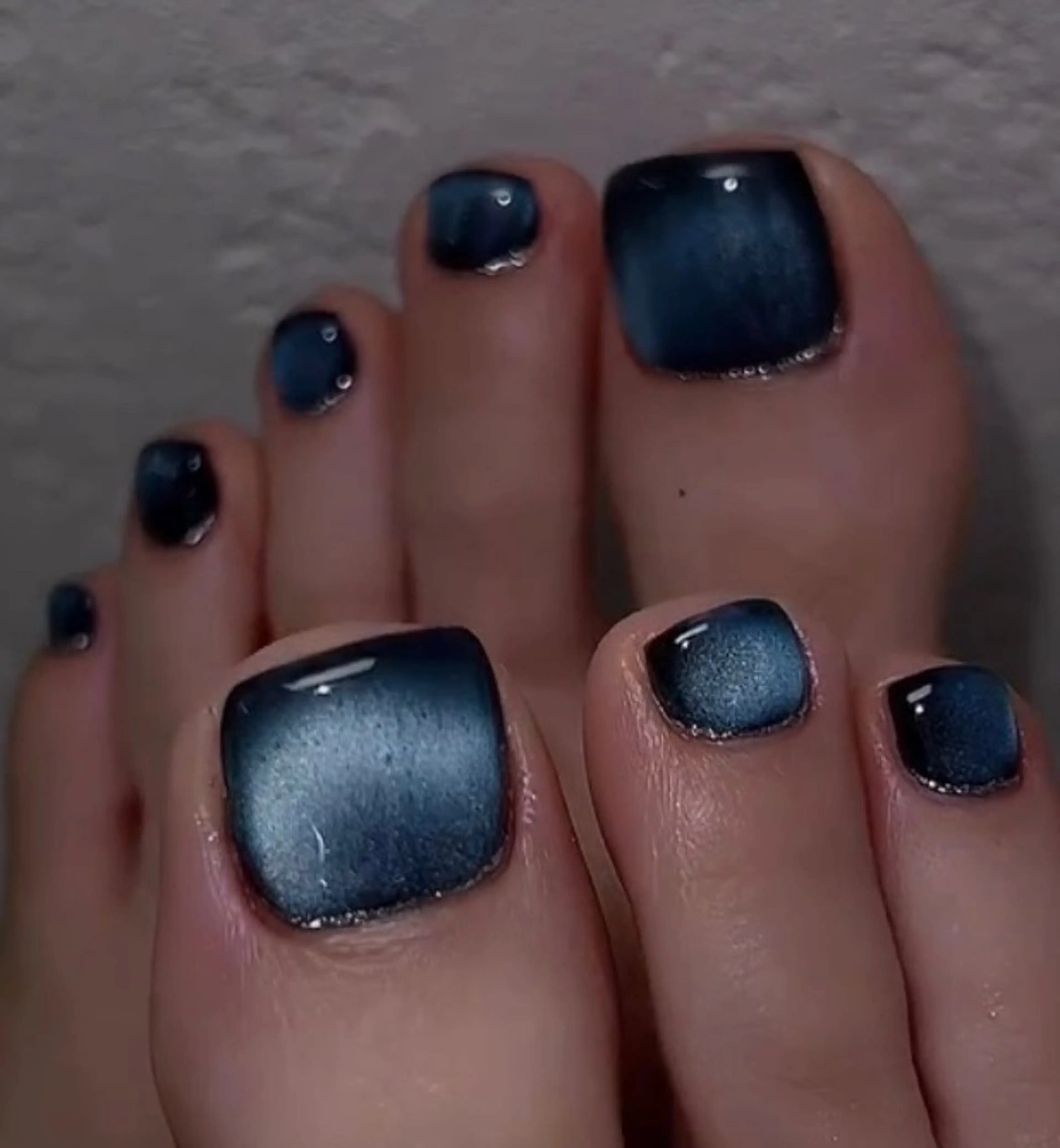 ネイル マグネットネイル オトク ネイルのネイルデザイン