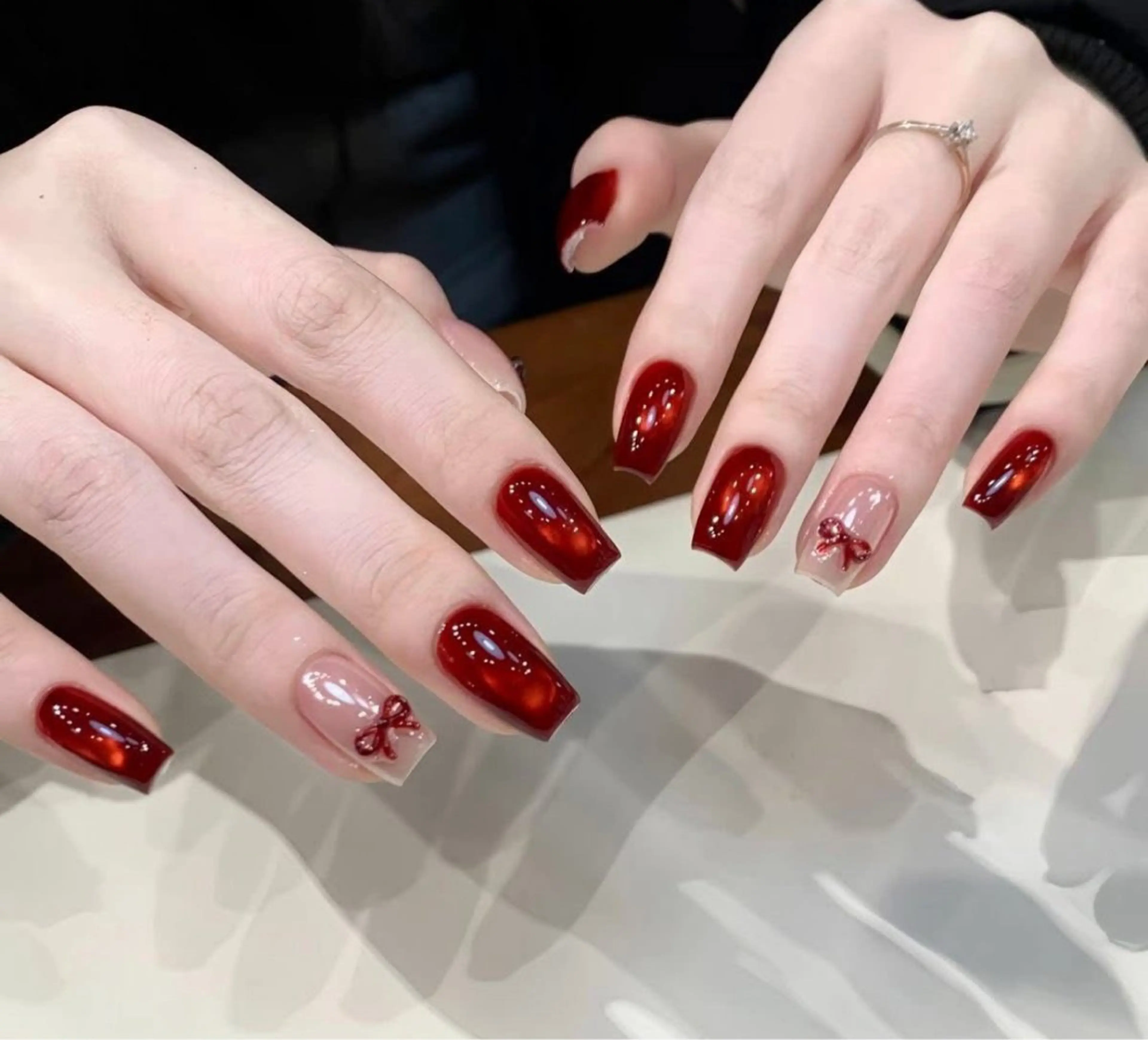 ネイル ハンドネイル 🎀PG🩵 ネイルサロンのネイルデザイン