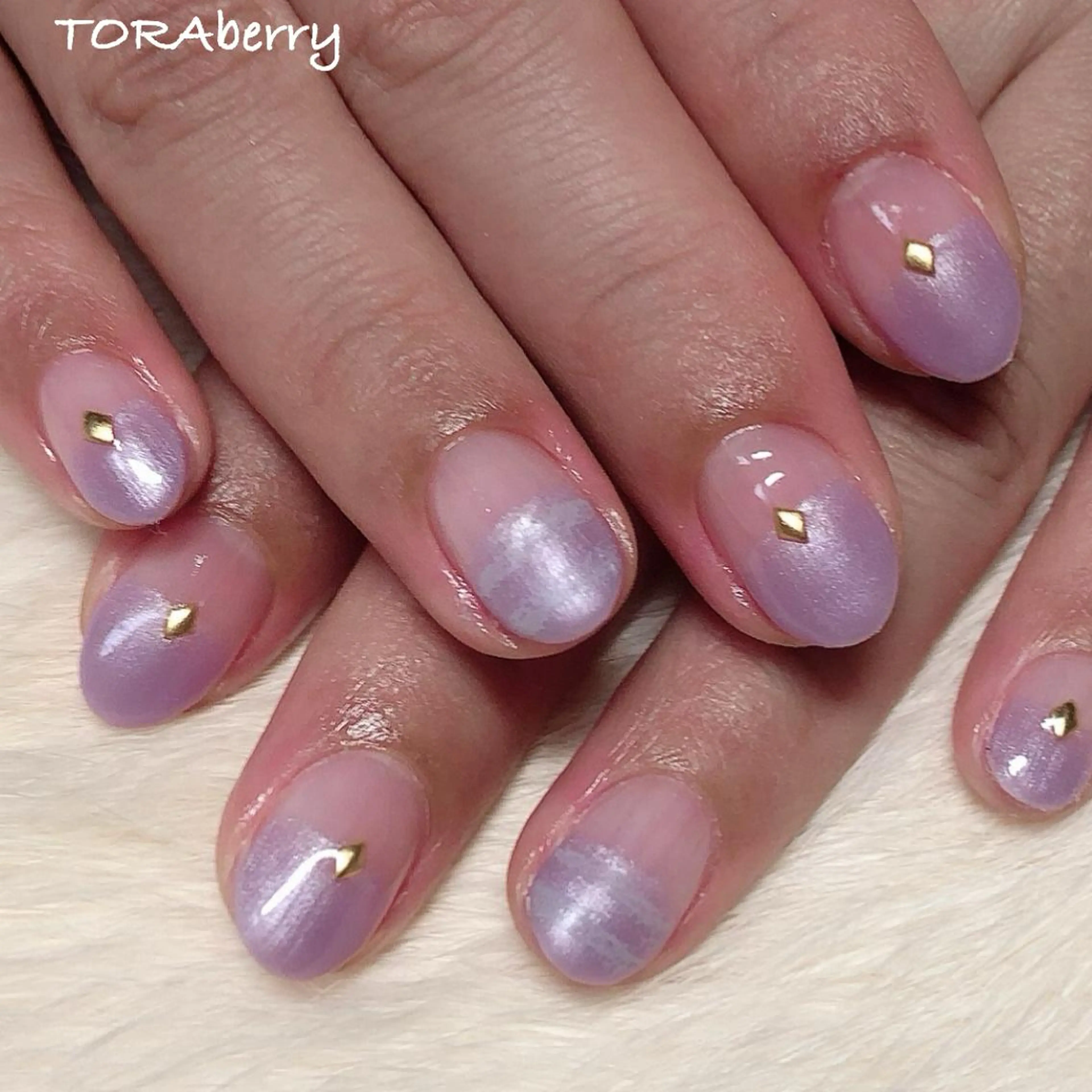 ネイル フレンチネイル ハンドネイル ネイリスト なつみのネイルデザイン