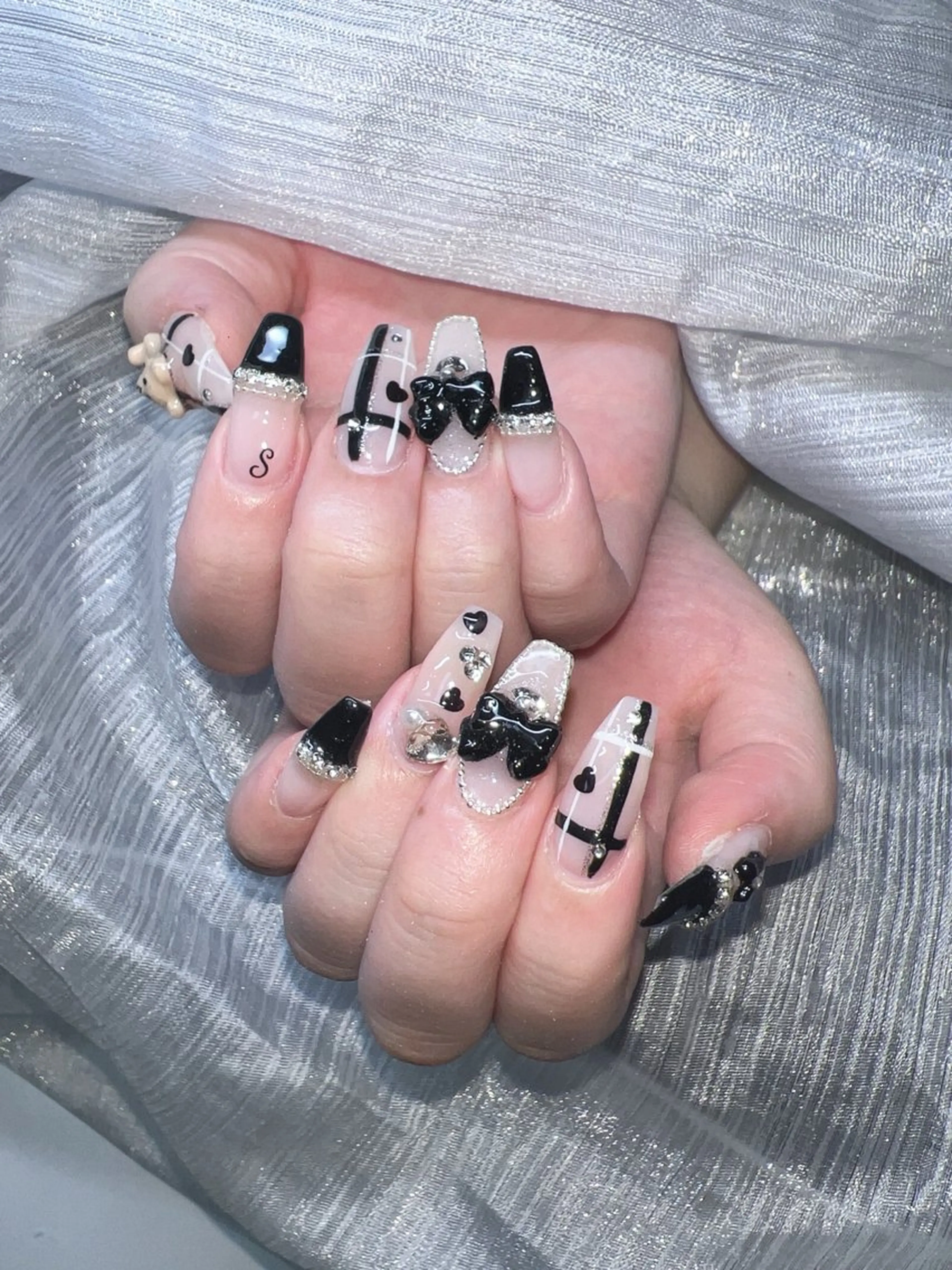 ネイル Lee Nailsのネイルデザイン