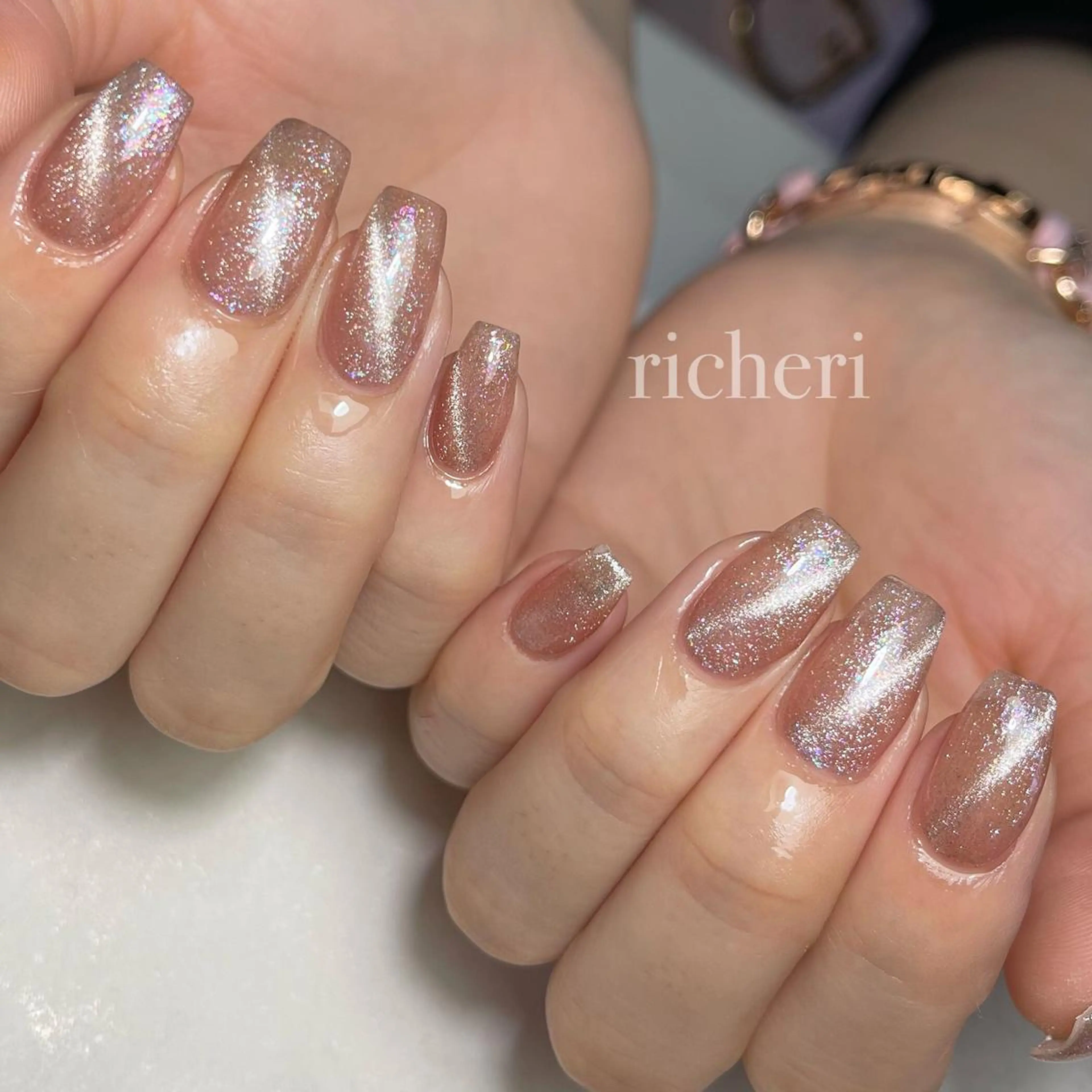 ミディアム ネイル ハンドネイル richeri beautyのエステ・リラクイメージ