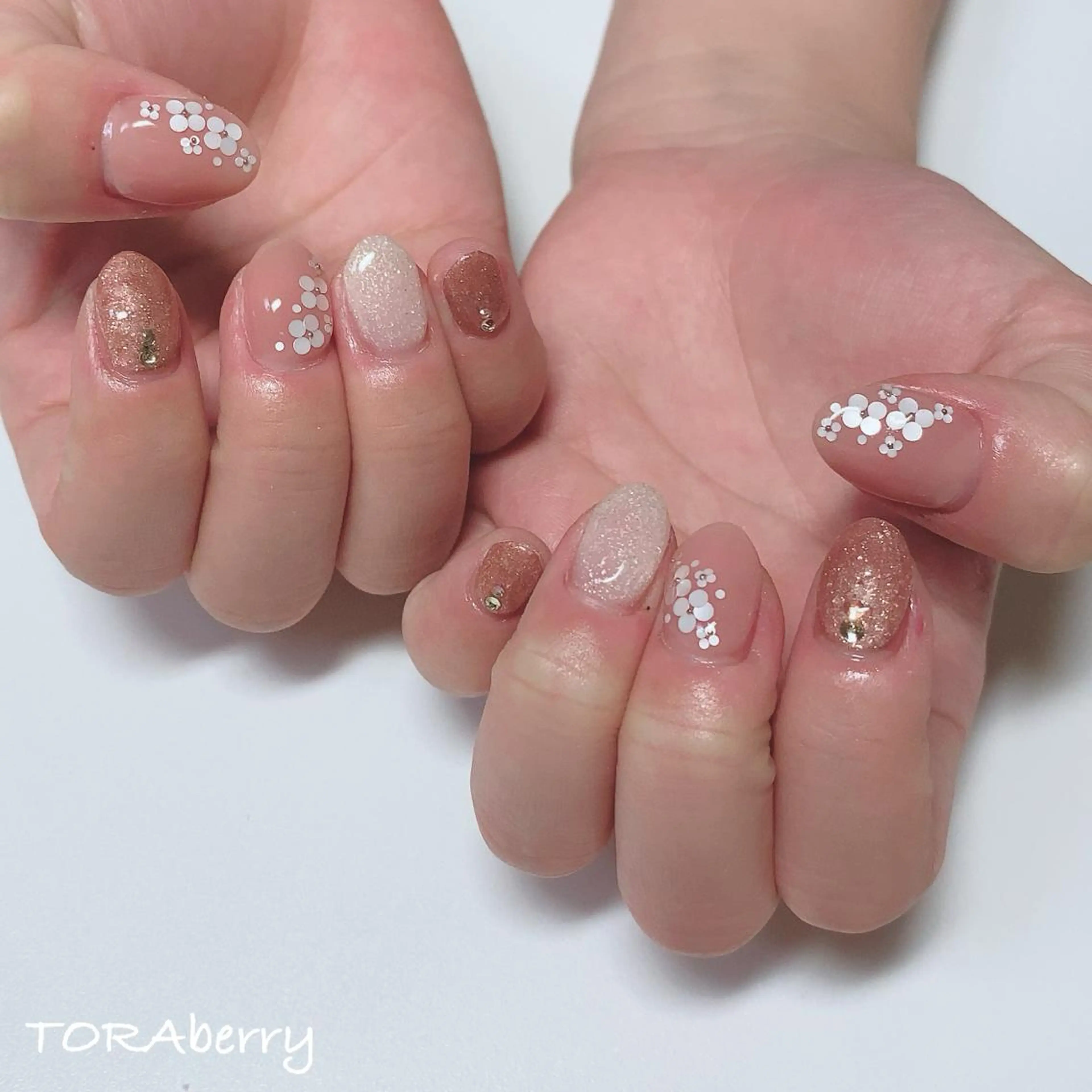 ネイル ネイリスト なつみのネイルデザイン