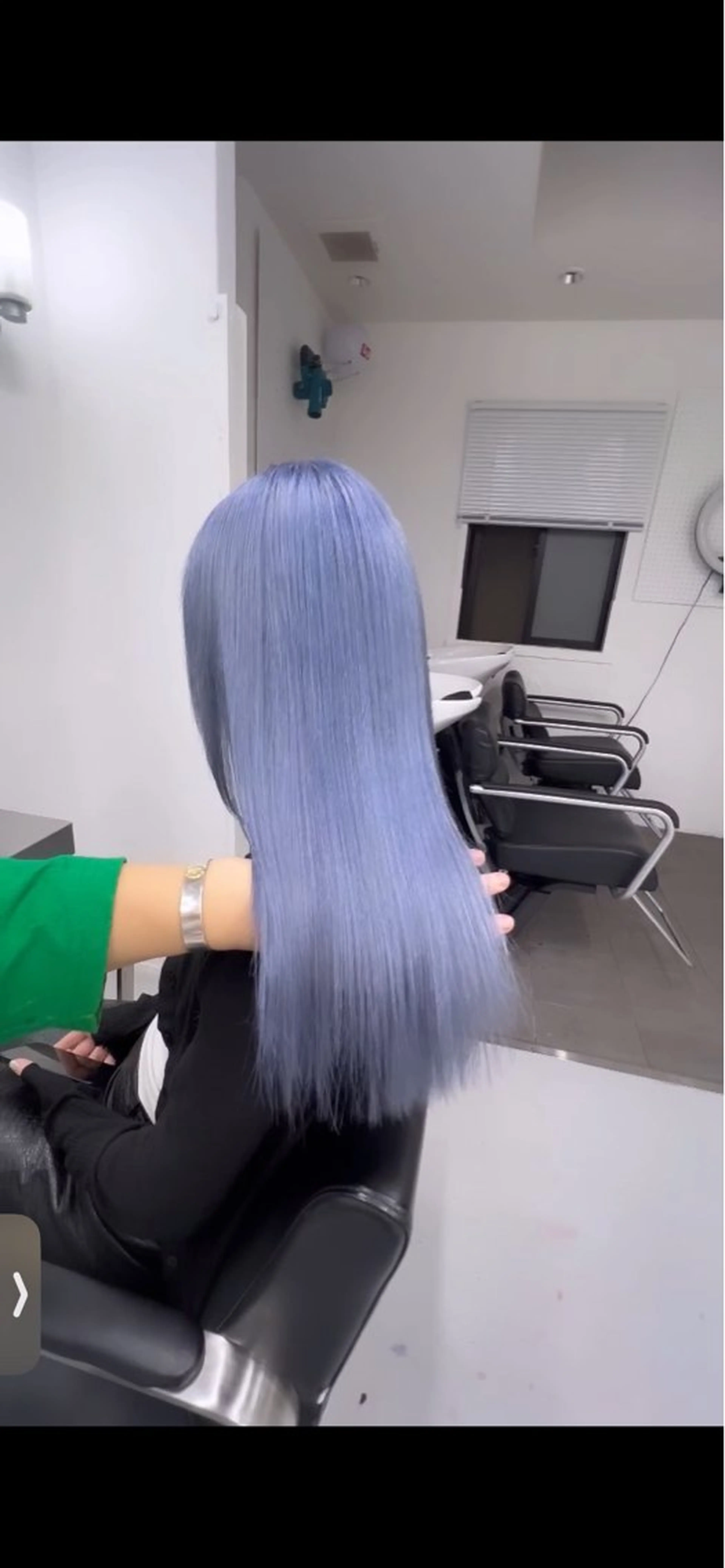 ロング カラー 艶ハイトーンブリーチ 🌈小林侑雅のヘアスタイル