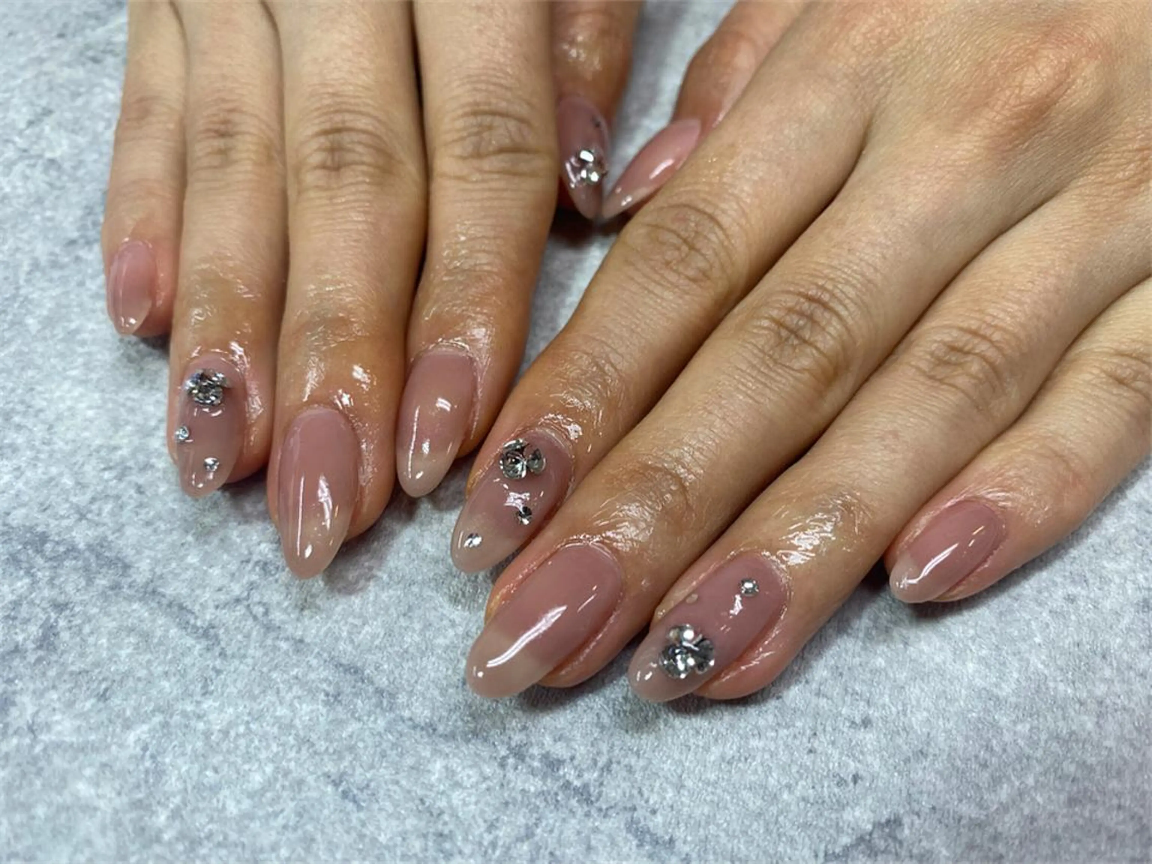 ネイル フットネイル フレンチネイル ジェルネイル ガラスフレンチ グラデーション okada kannaのネイルデザイン