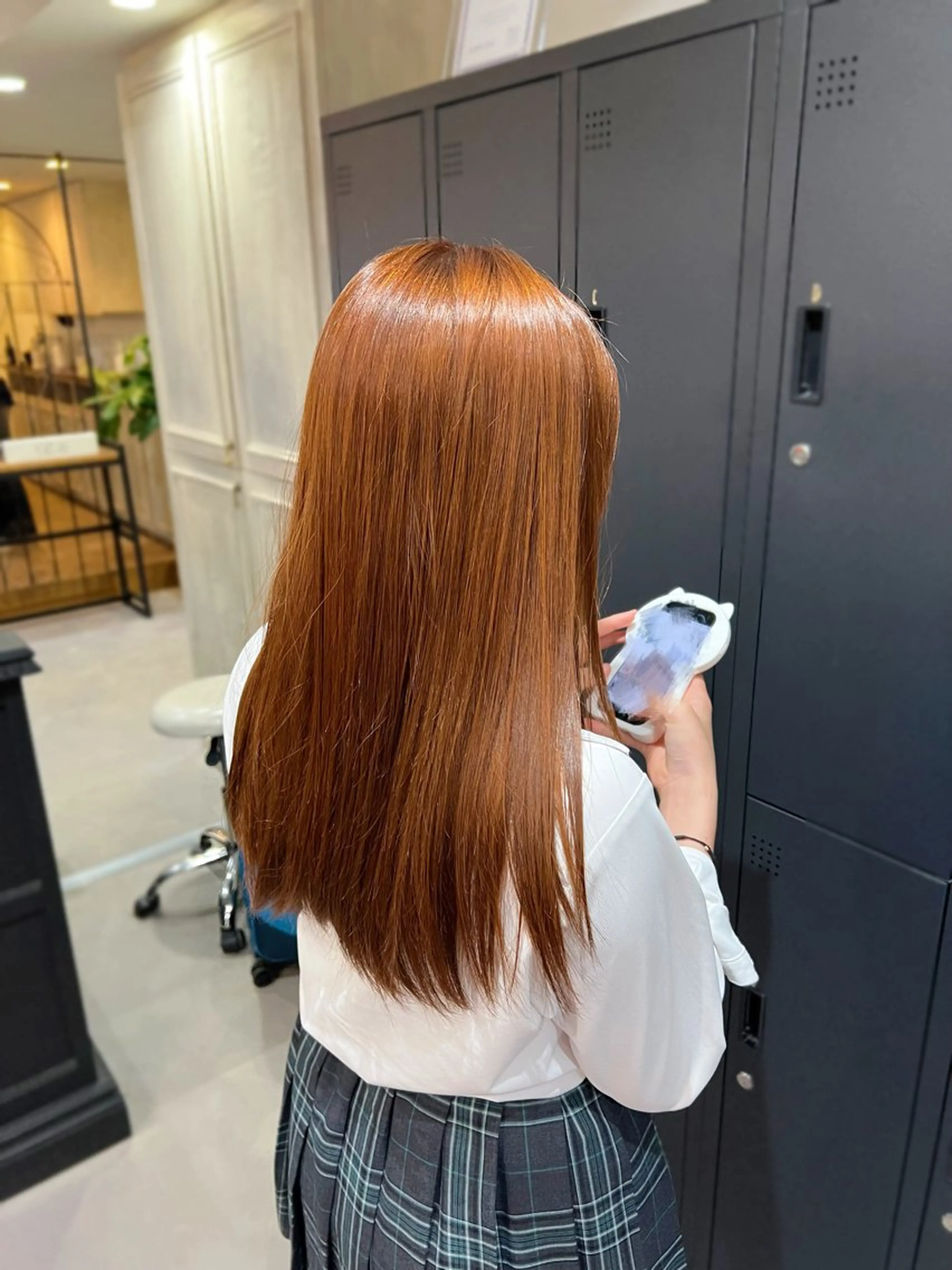 セミロング カラー オレンジ ヘアカラー Aina /カラーモデル🎨のヘアスタイル