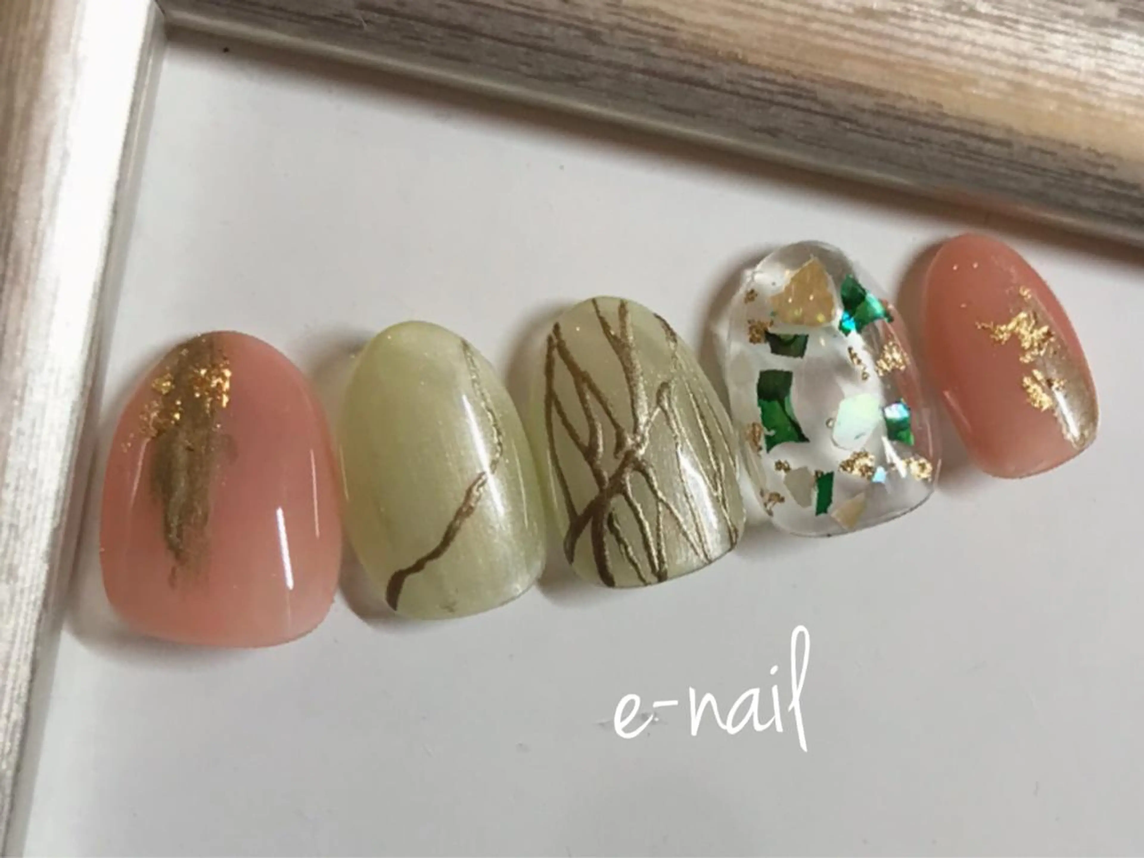 ネイル アートネイル ニュアンスネイル オフィスネイル 春ネイル ハンドネイル e-Reju イリュージュのネイルデザイン