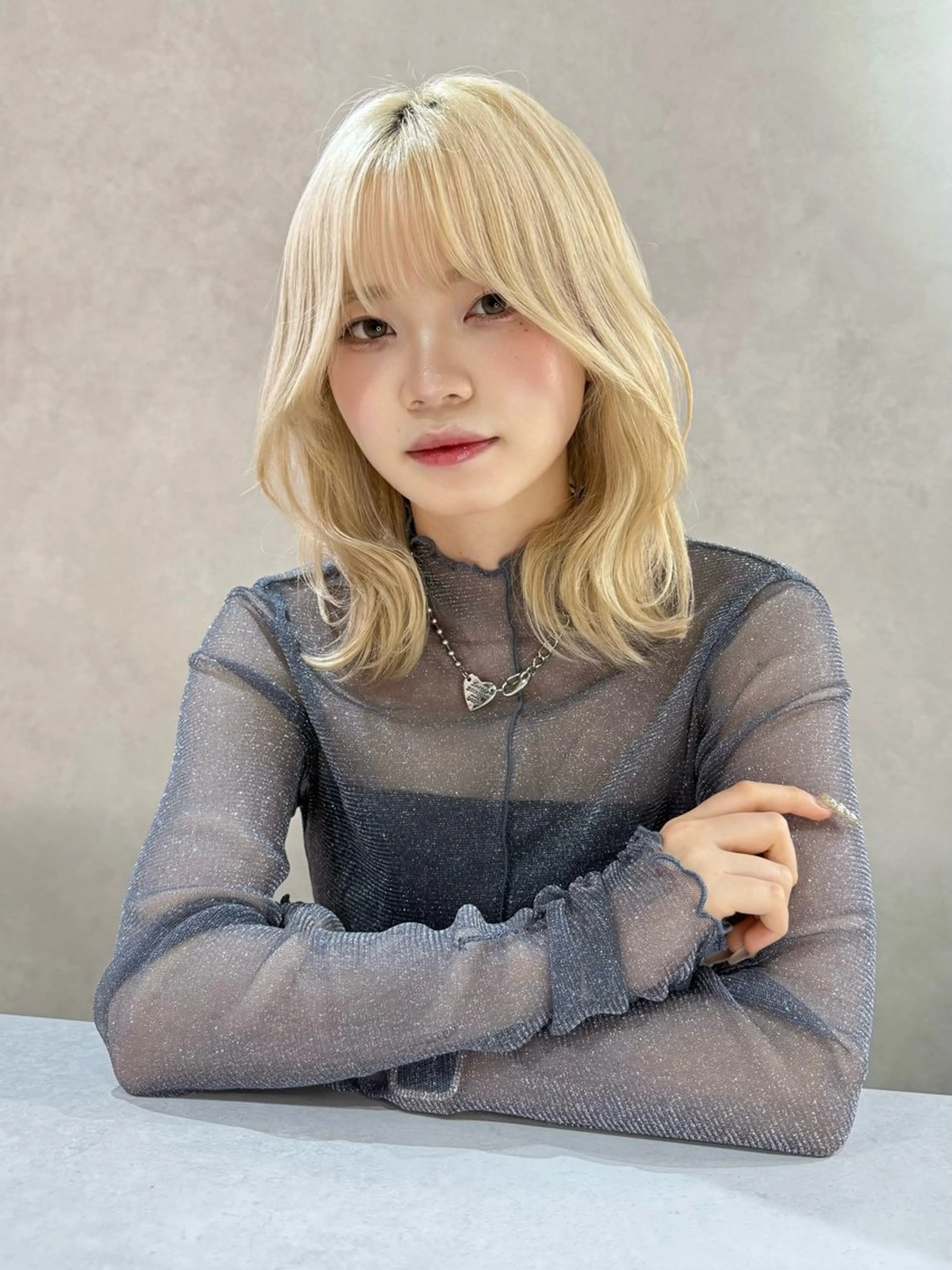 ミディアム ヘアカラー 🍎森貝洋亮🍎 ブリーチカラー特化のヘアスタイル