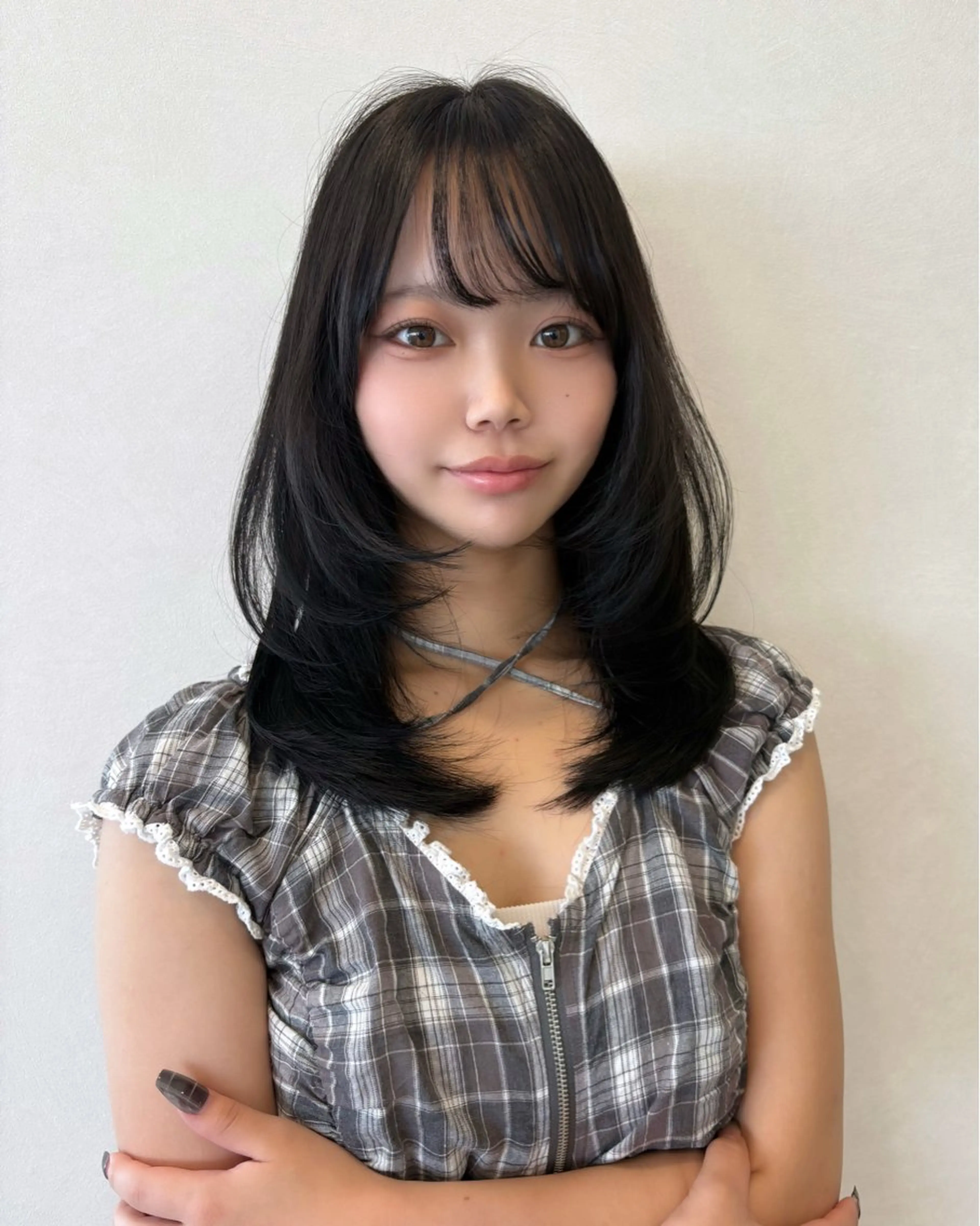 前髪カット＋前髪パーマの写真