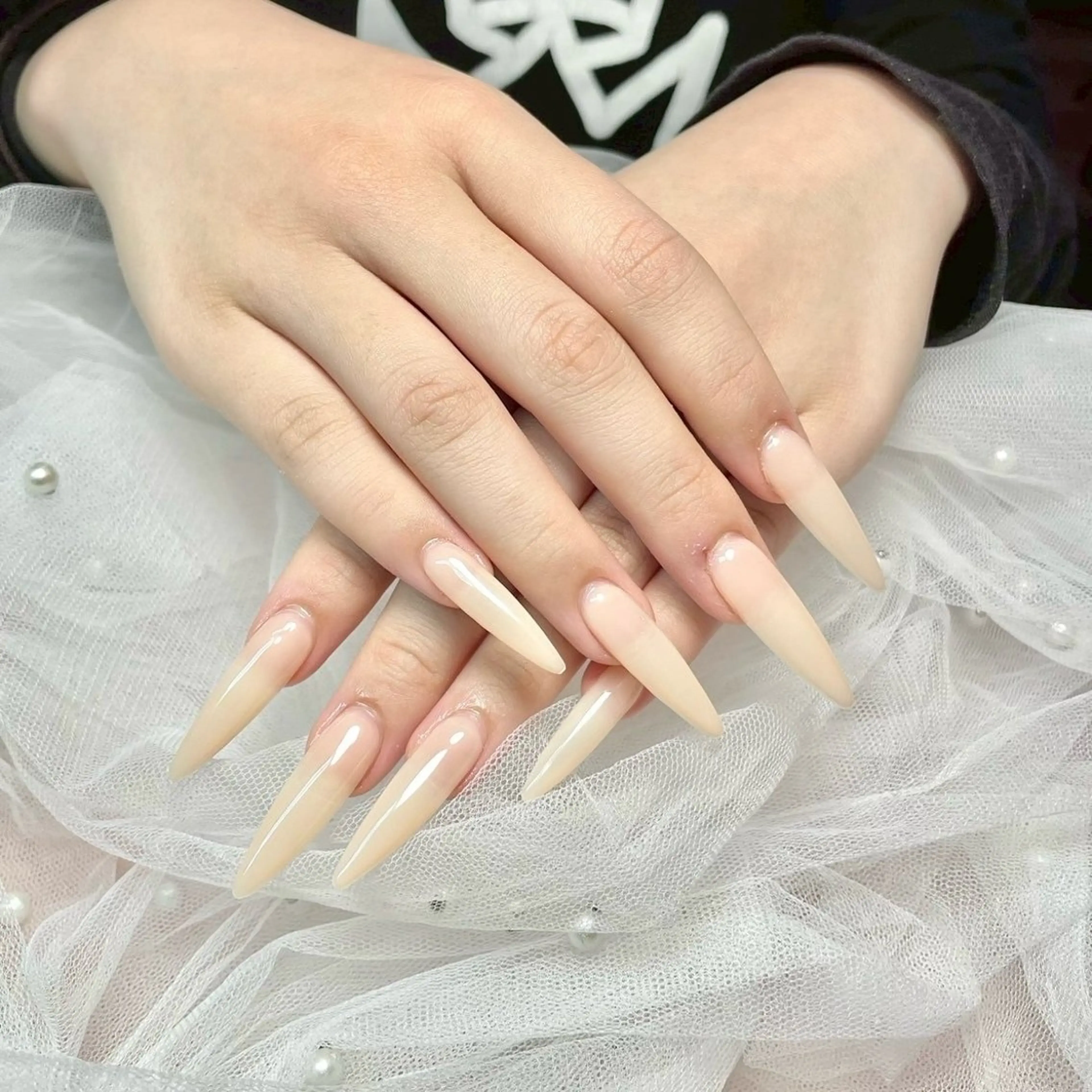 ネイル Jr.ネイリスト🤍 【Alissa】新栄のネイルデザイン