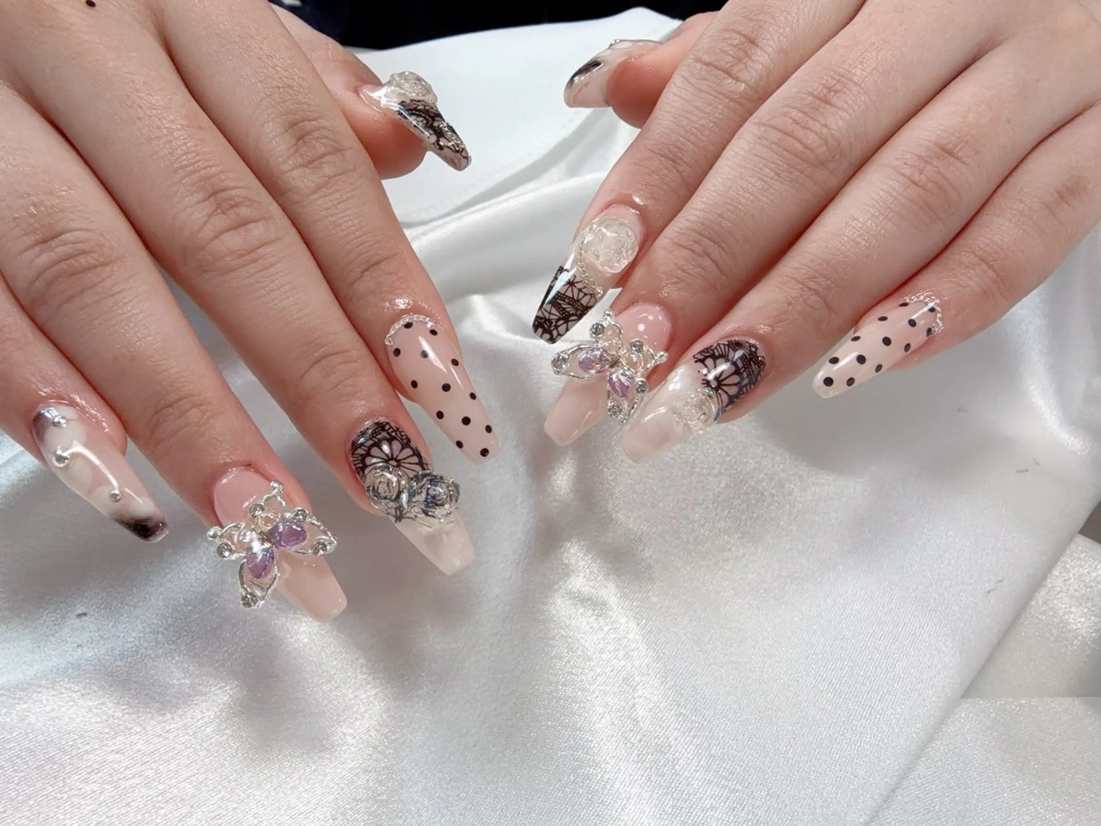 ネイル インフィニティ ネイルサロンのネイルデザイン