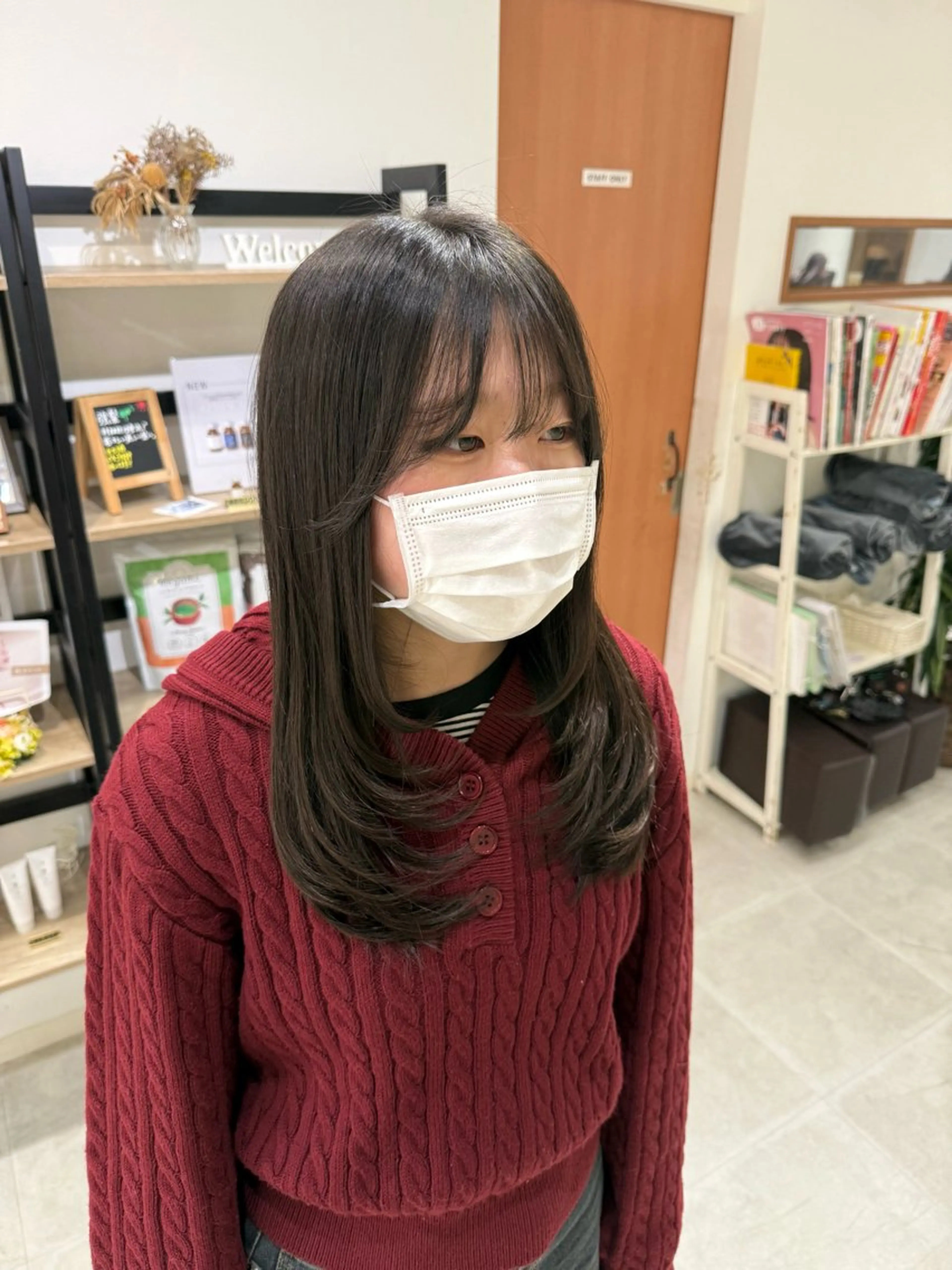 ロング 島 歩那のヘアスタイル