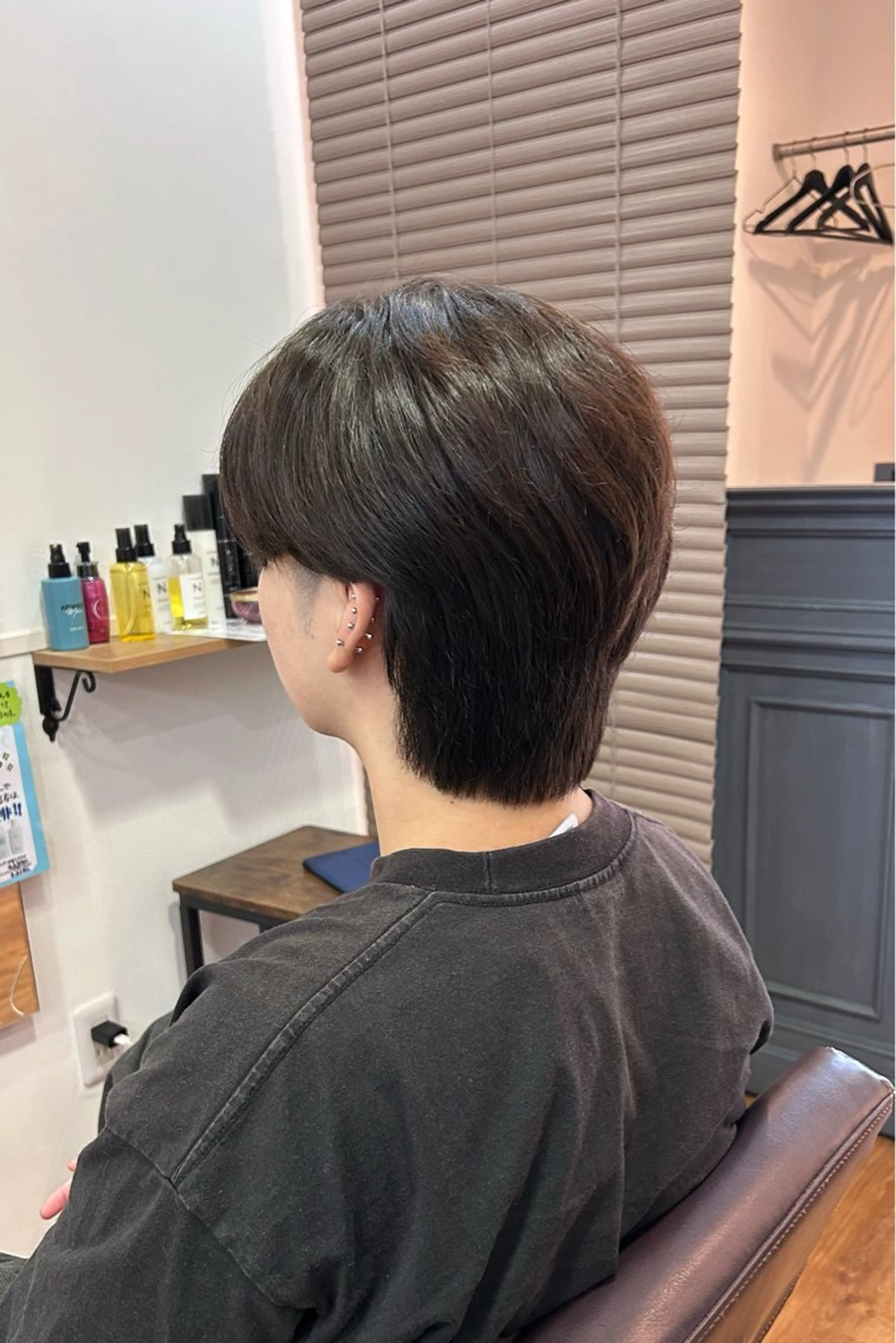 ショート メンズ マッシュ ツーブロック レイヤーカット flower所属・原田 歩実のヘアスタイル