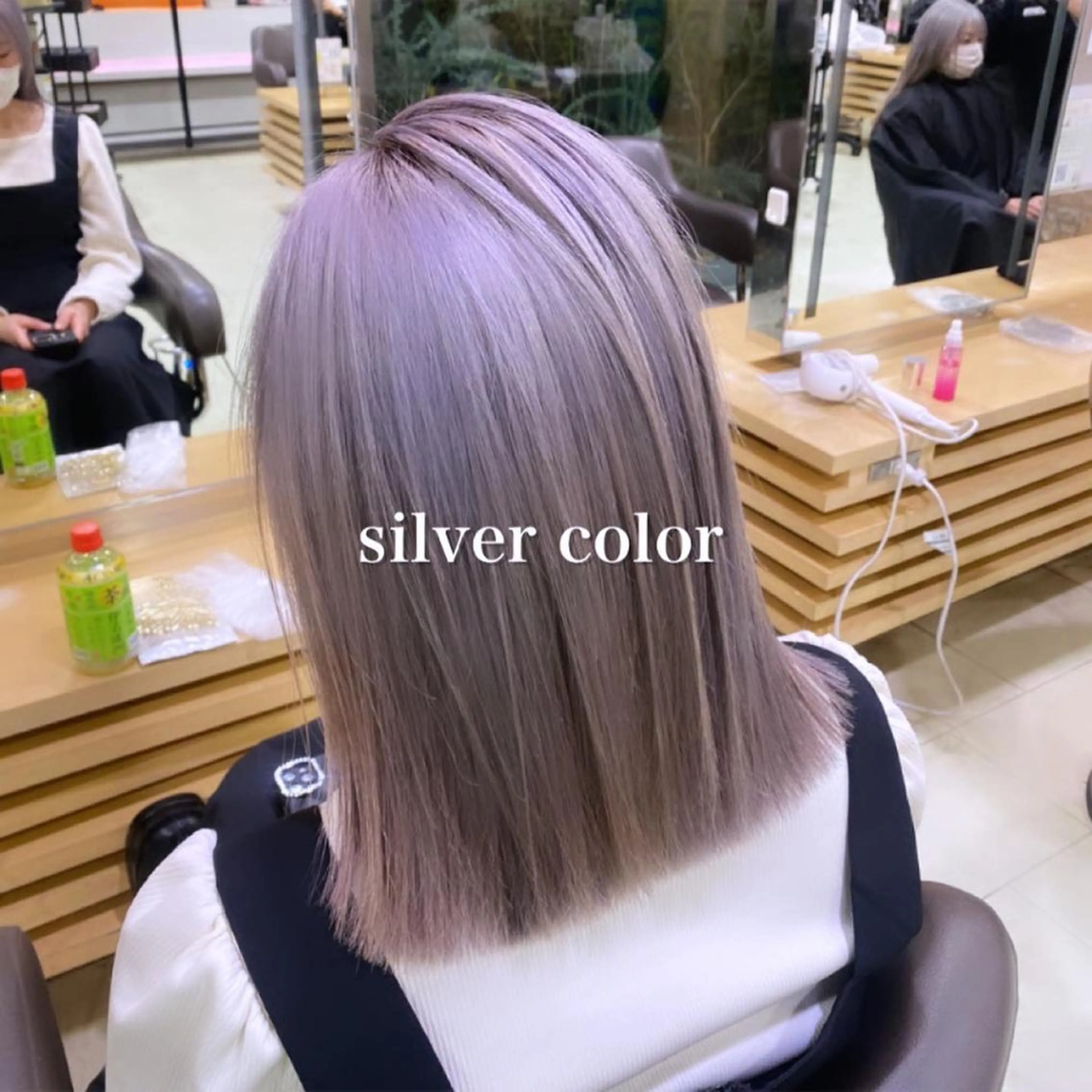 セミロング ヘアカラー fameu / hinaのマツエク・マツパデザイン