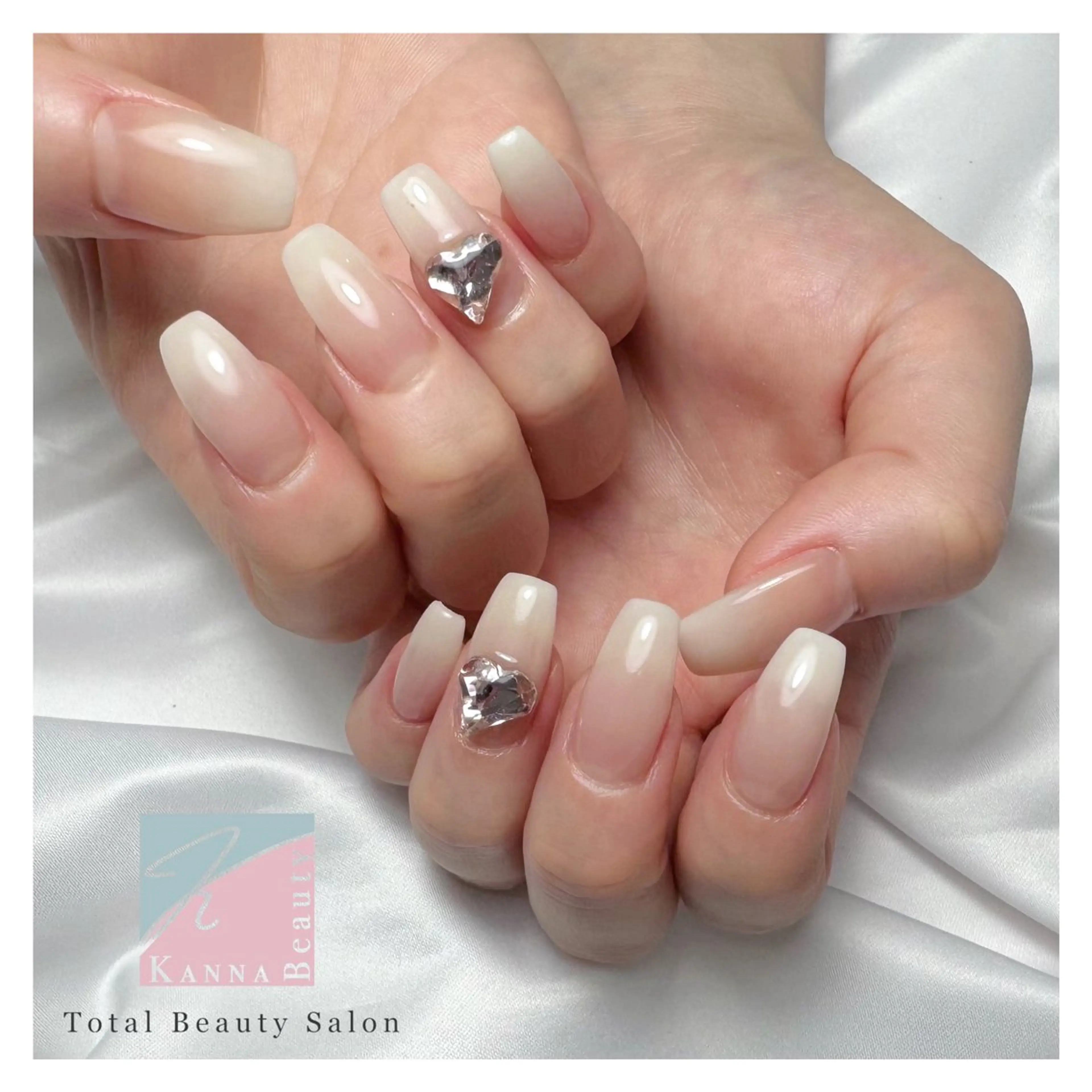 ネイル フットネイル ジェルネイル グラデーション キラキラネイル マグネットネイル ハンドネイル Kanna Yuki カンナユキのネイルデザイン