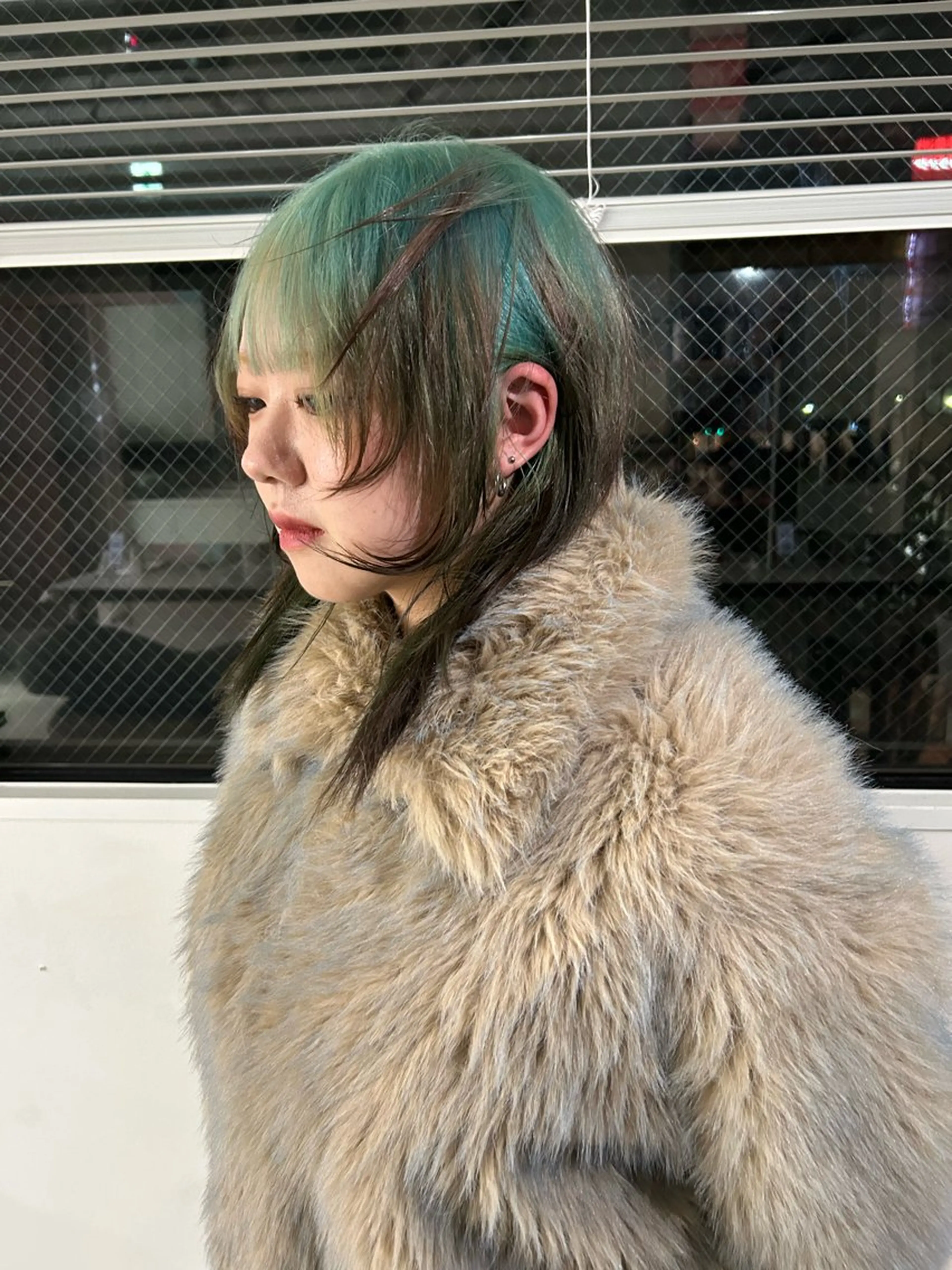 ロング カラー ヘアカラー 履歴修正屋さん／ ブロンド／ホワイトのヘアスタイル