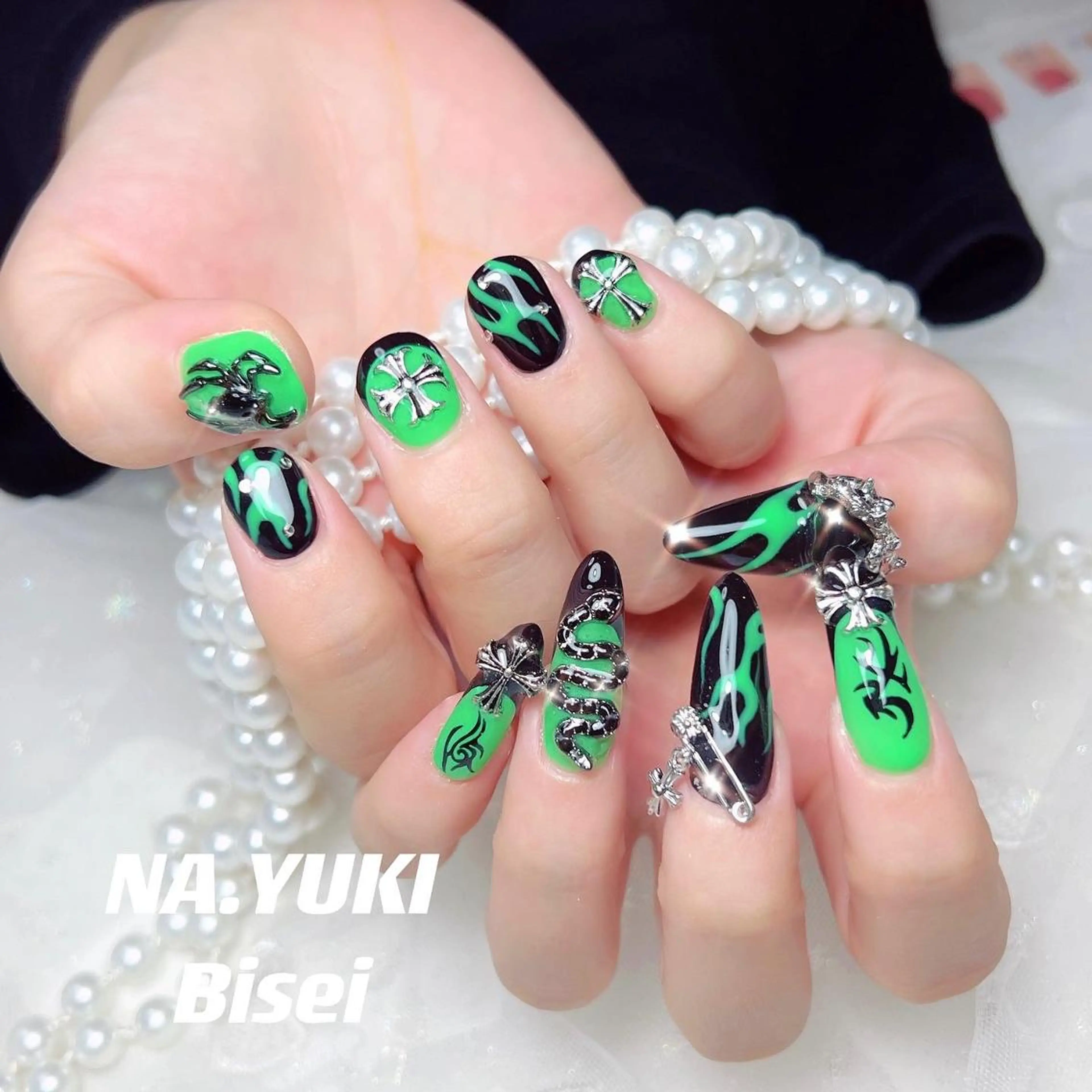 ネイル ハンドネイル ハンドケア YUKI 💗 渋谷店のネイルデザイン