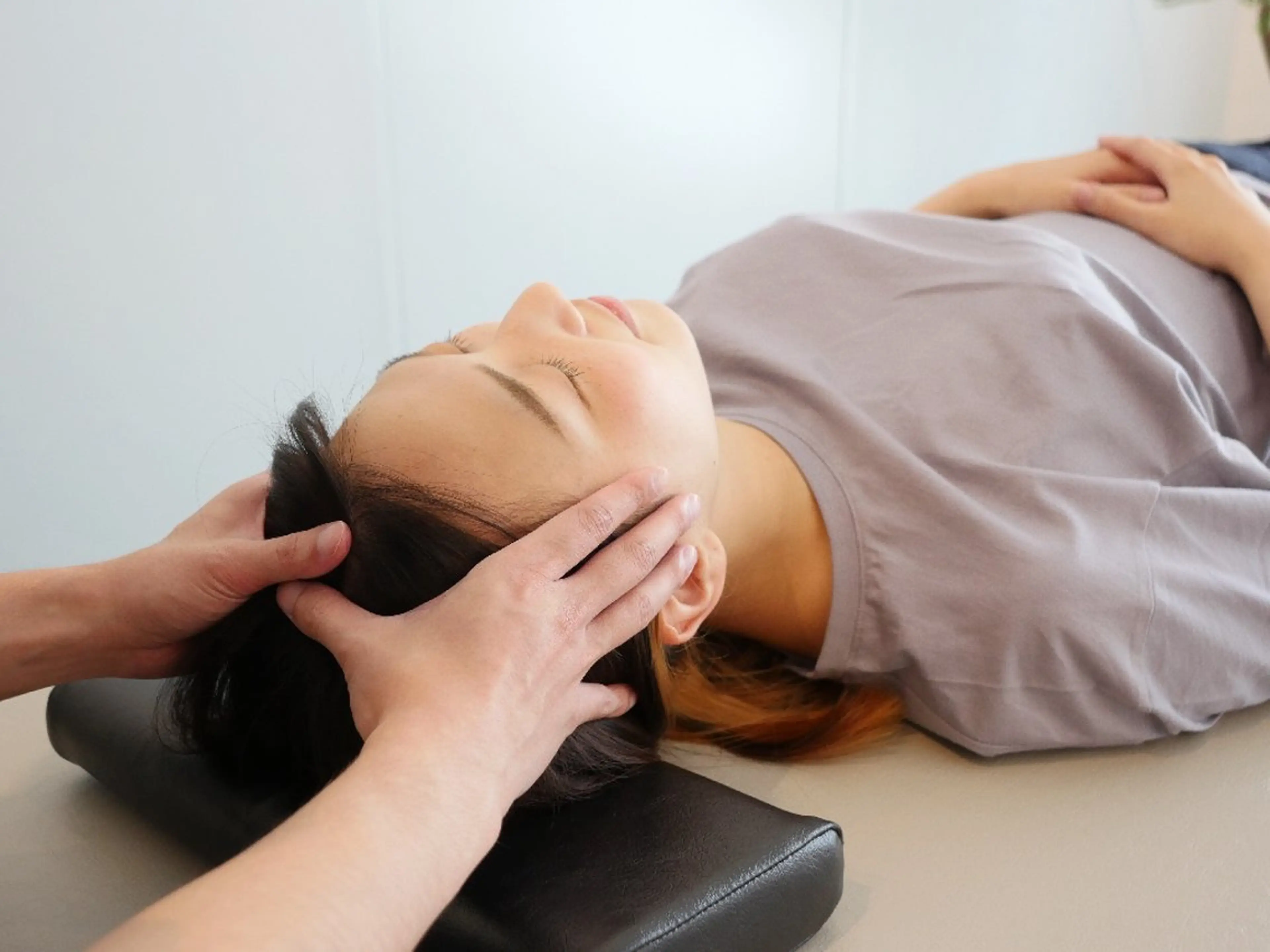 【人気No.1:美容整体】顔の歪み&大きさ改善+骨盤矯正+小顔矯正¥15900→¥3800の写真