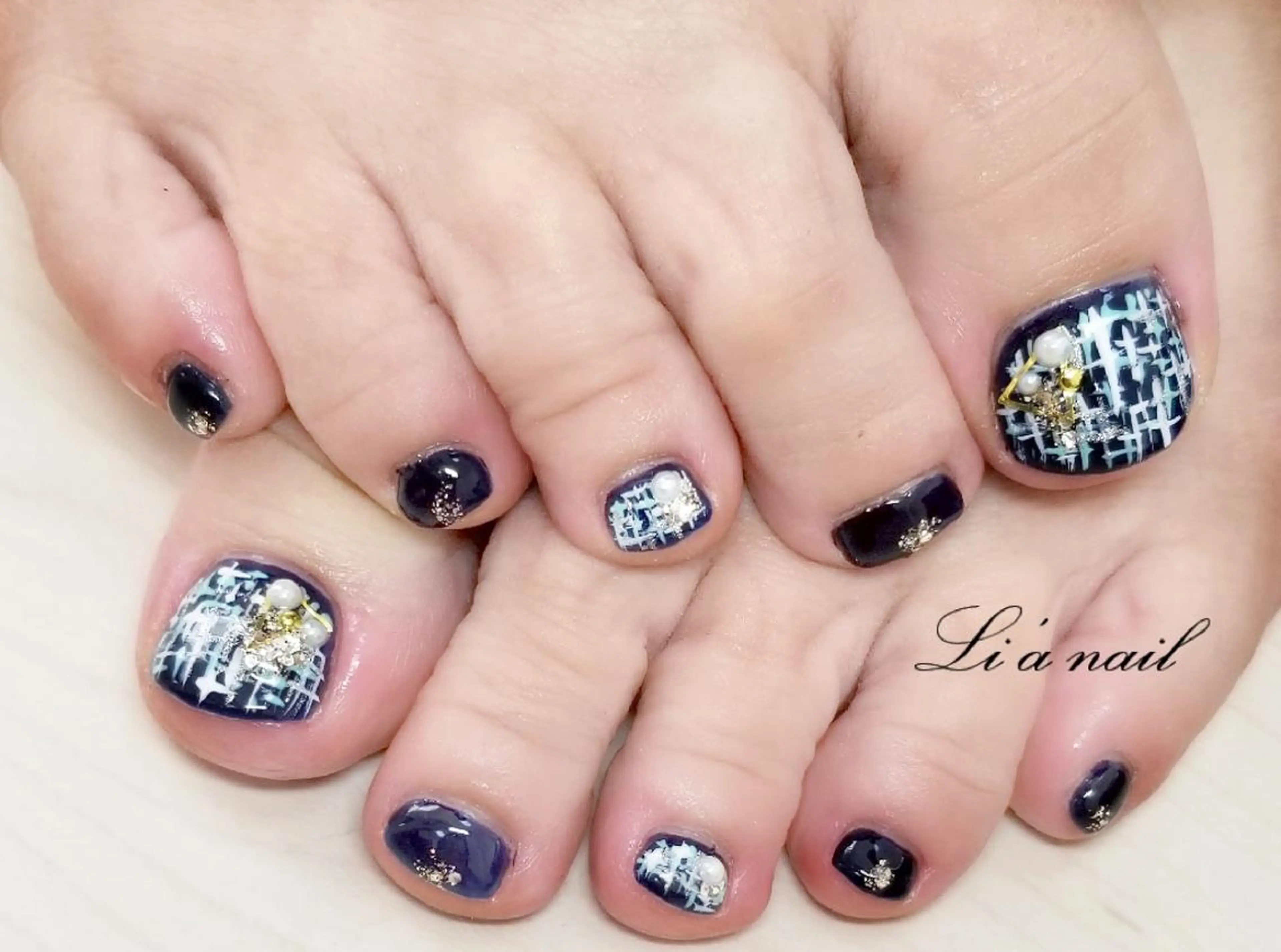 ネイル フットネイル Li'a  nailのネイルデザイン